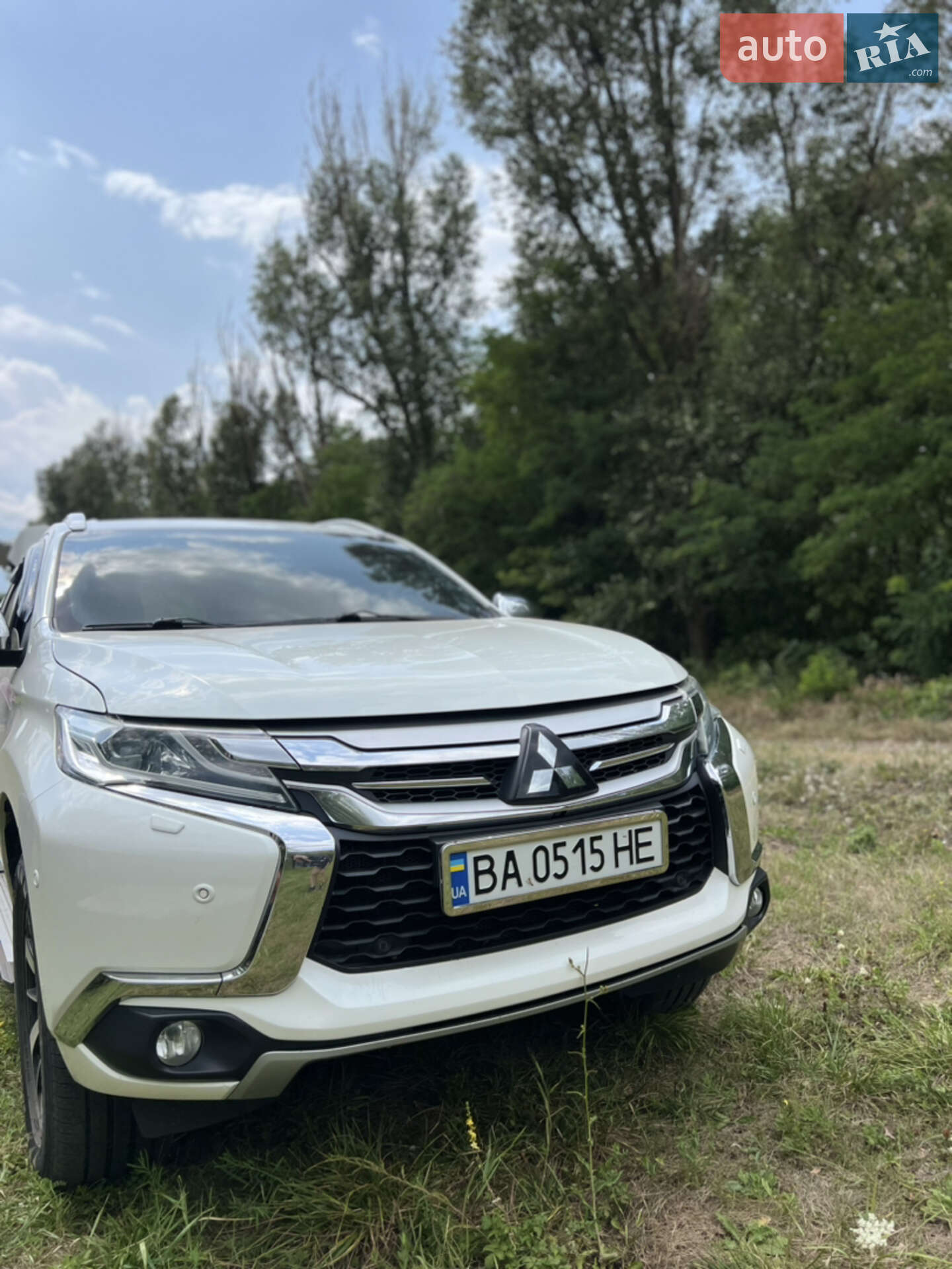 MITSUBISHI PAJERO SPORT 2016