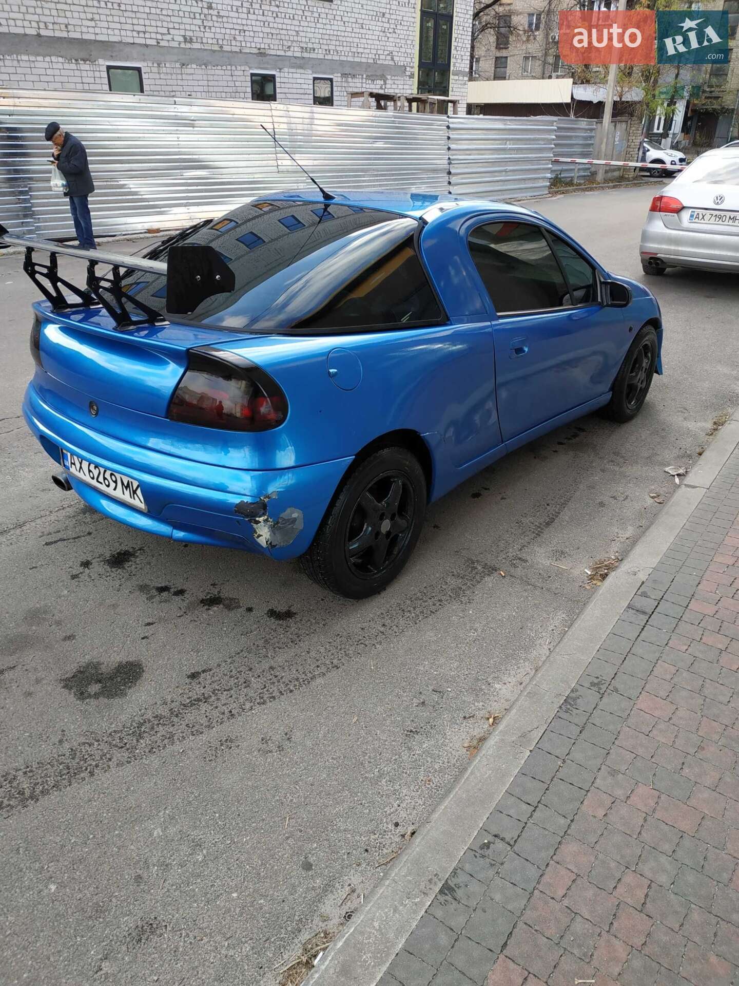 OPEL TIGRA 1995