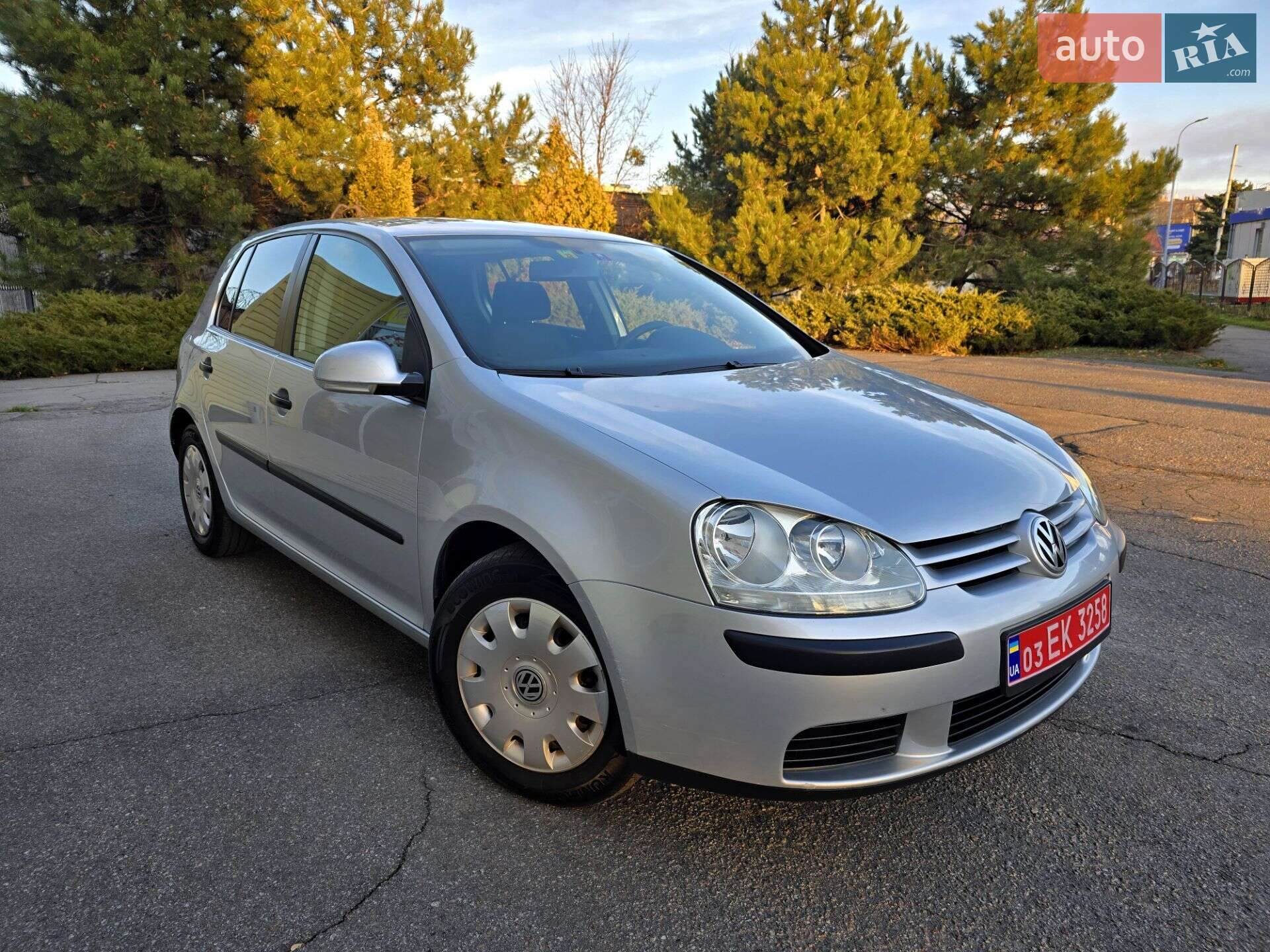 VOLKSWAGEN GOLF 2005
