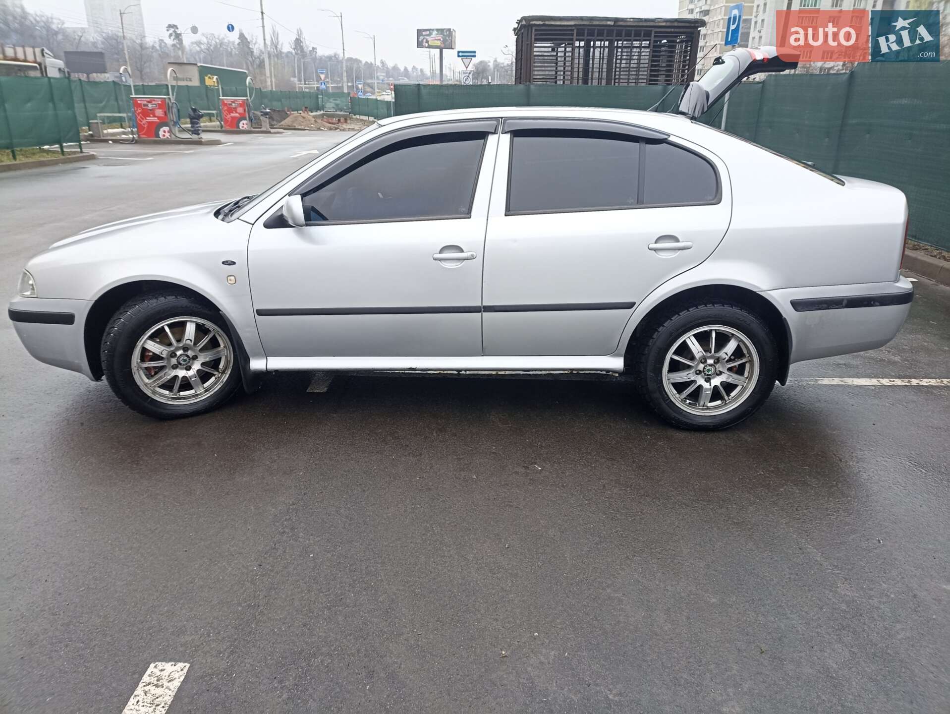 SKODA OCTAVIA 2002