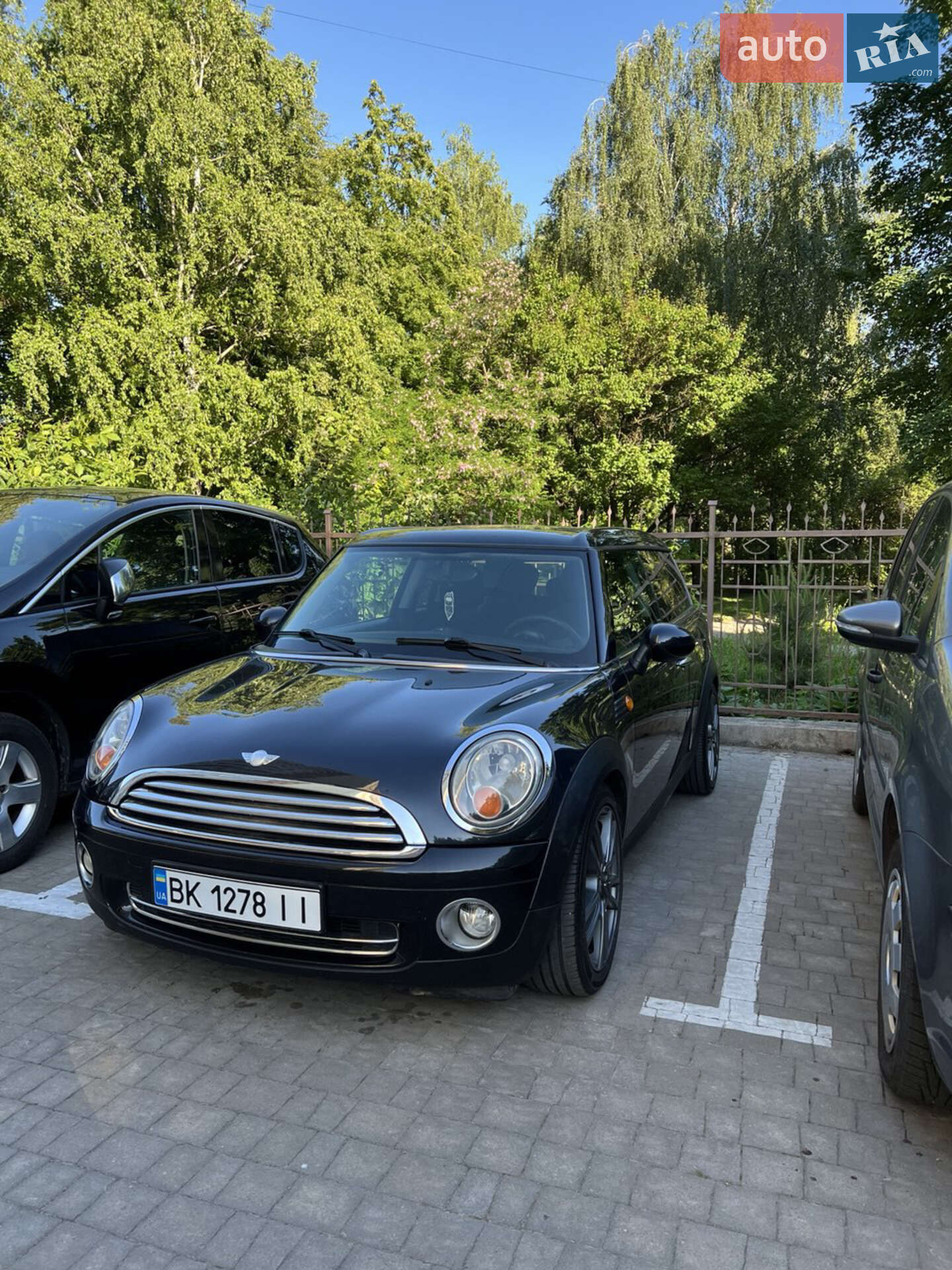 Головне фото звіту автомобіля MINI COOPER CLUBMAN 2007