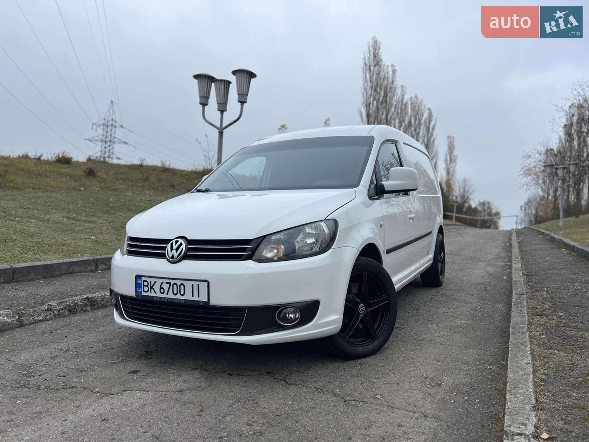 VOLKSWAGEN CADDY 2015