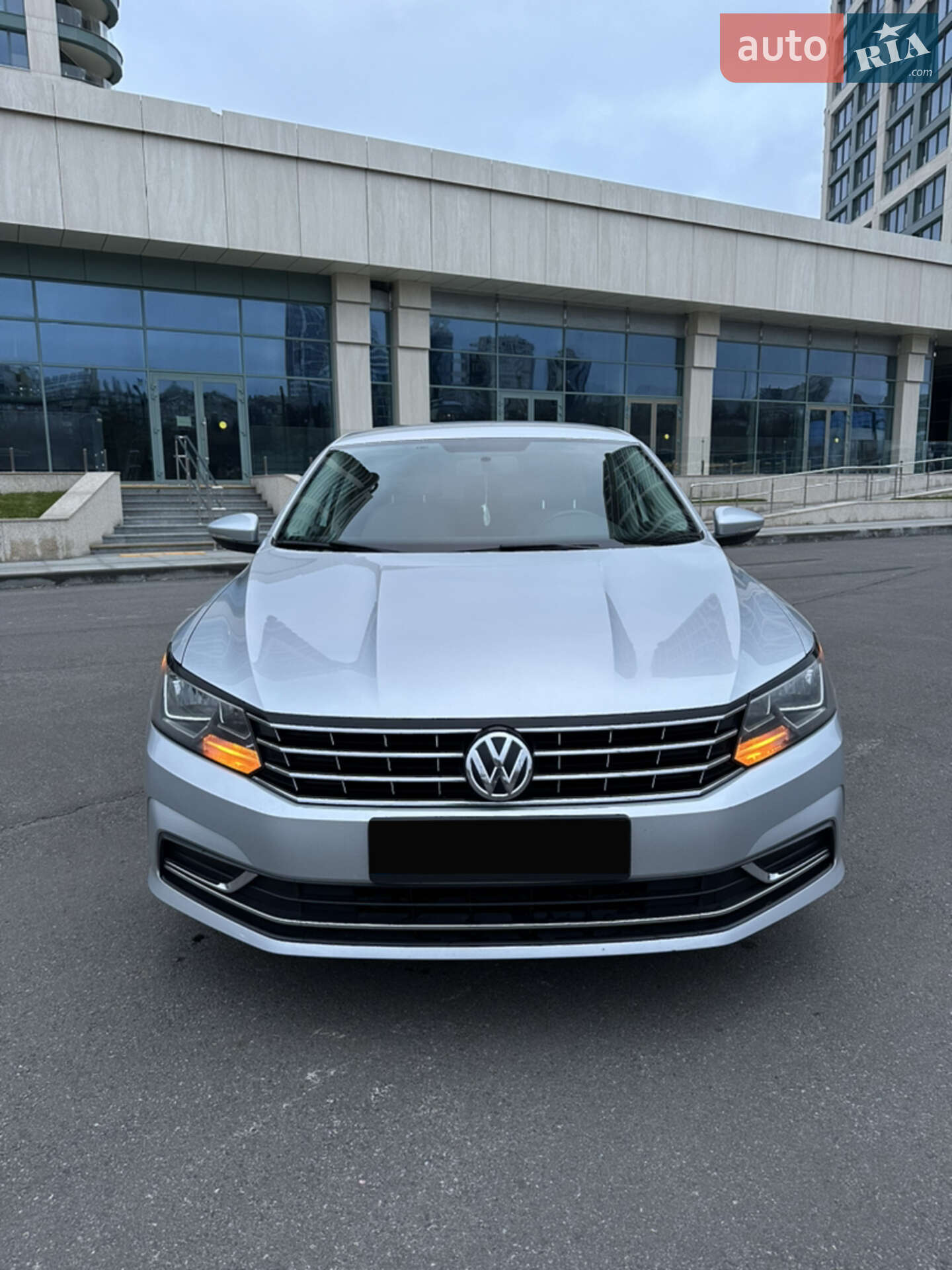 VOLKSWAGEN PASSAT 2015