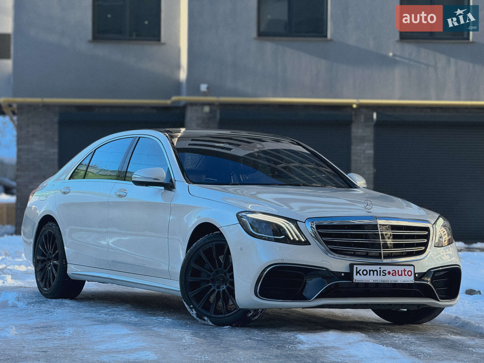 MERCEDES-BENZ S 550E 2016