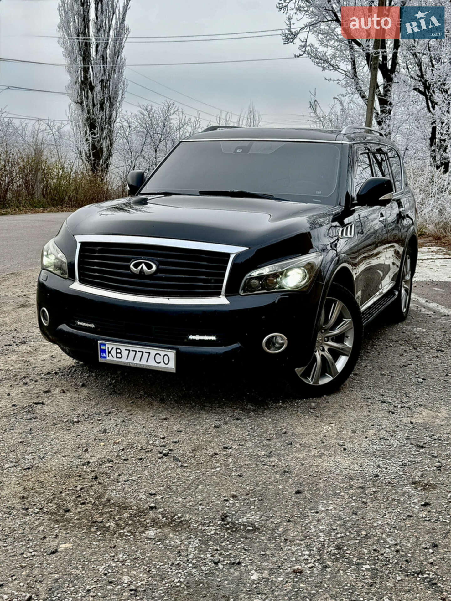 INFINITI QX56