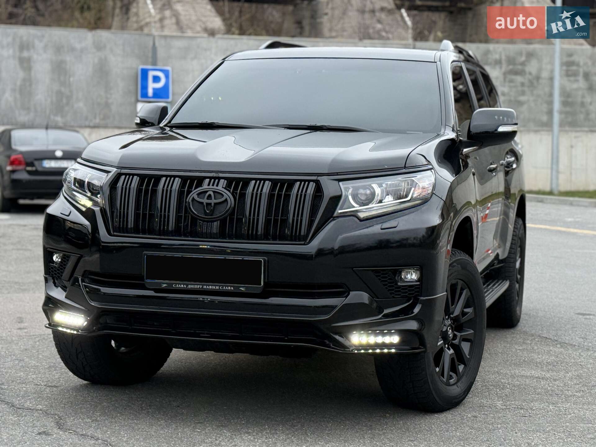 TOYOTA LAND CRUISER PRADO 2021