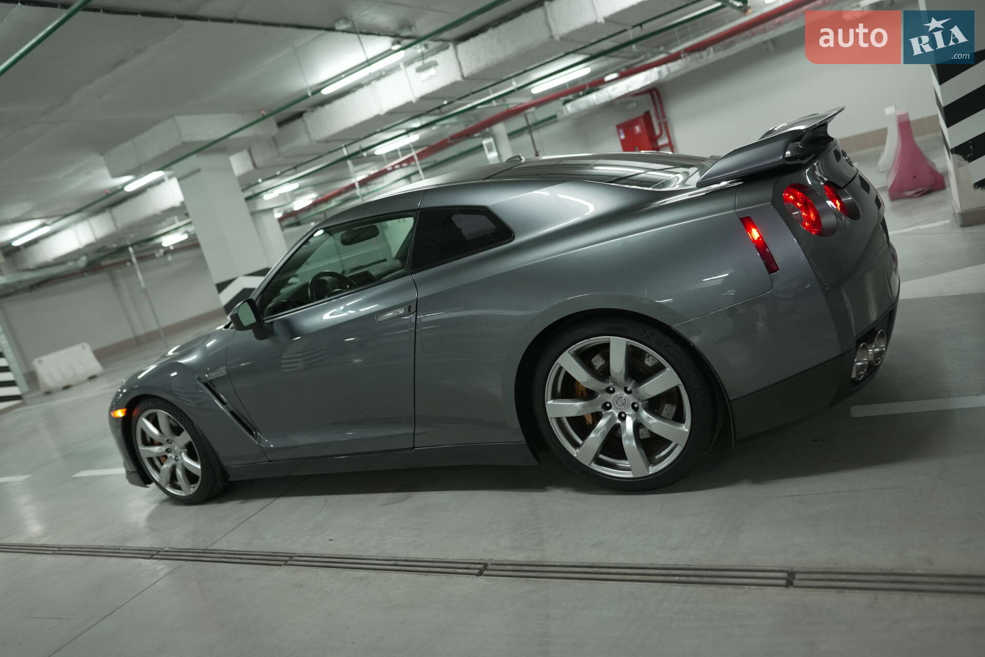 NISSAN GT-R 2009