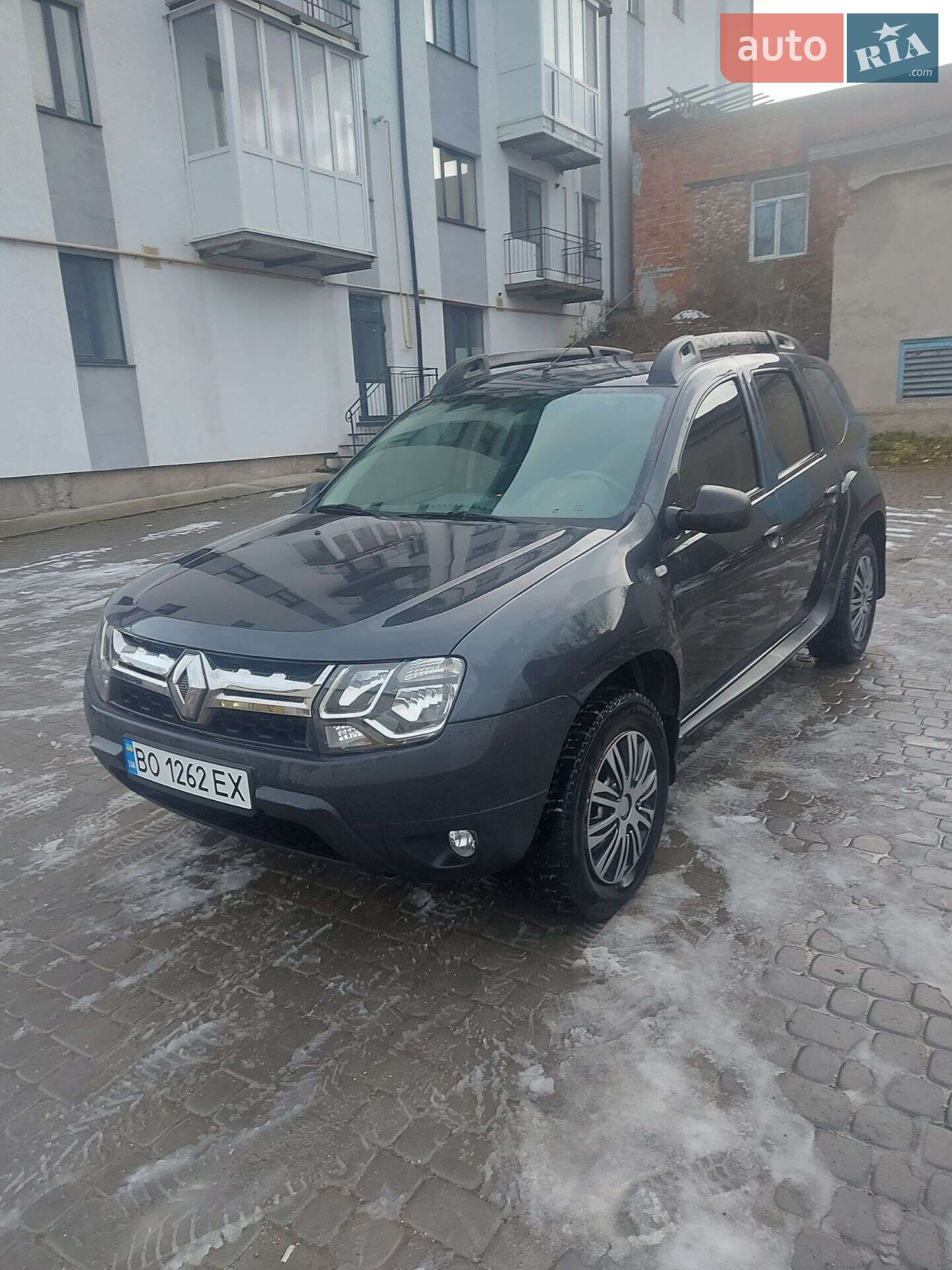RENAULT DUSTER 2016
