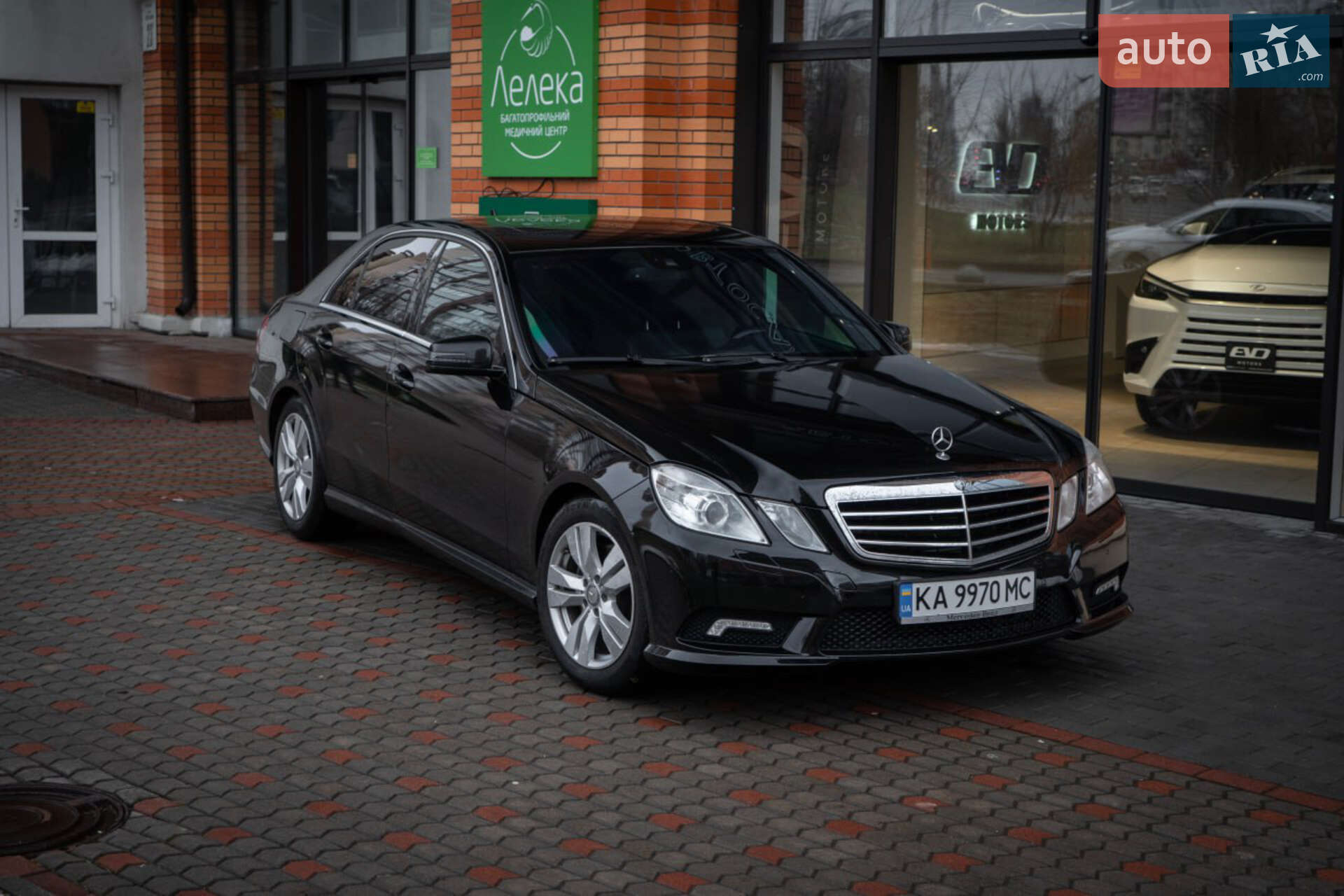 MERCEDES-BENZ E 350 2012