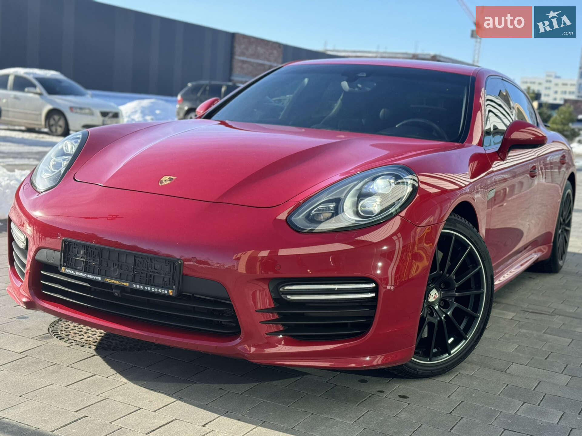 PORSCHE PANAMERA