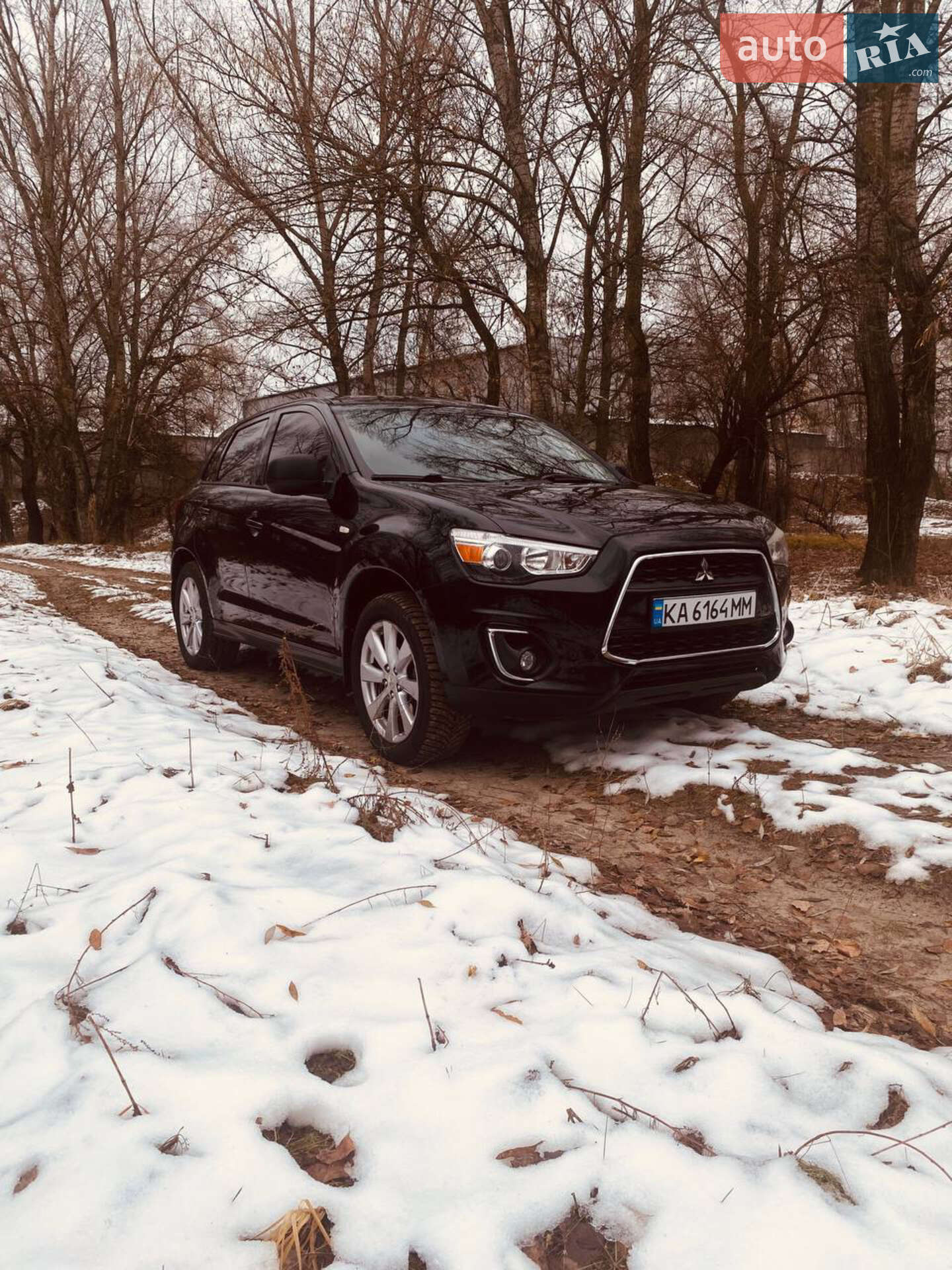 MITSUBISHI OUTLANDER 2015