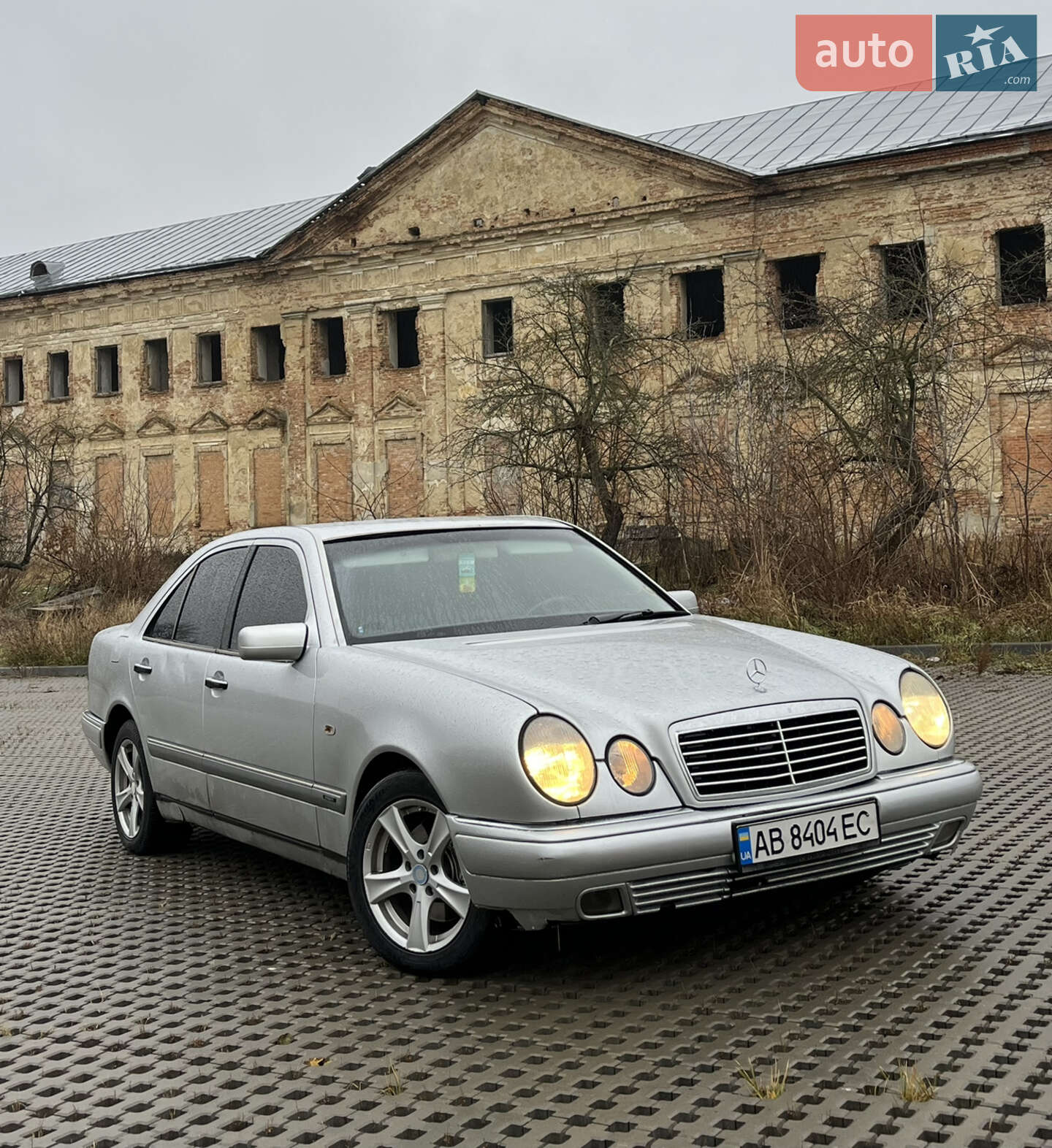 MERCEDES-BENZ E 200 1999