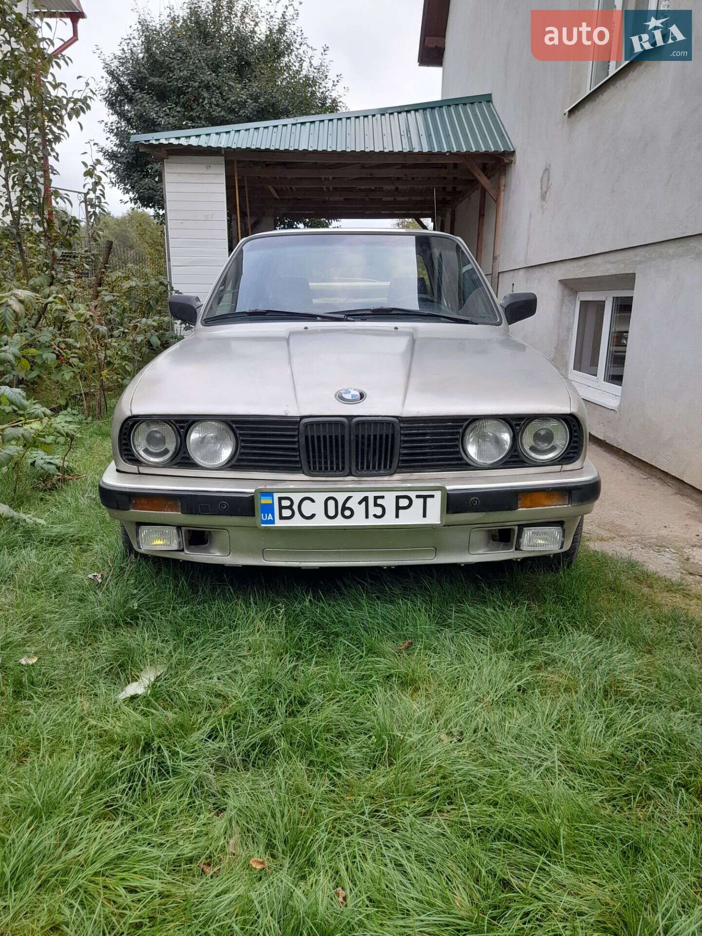 BMW 318I 1987