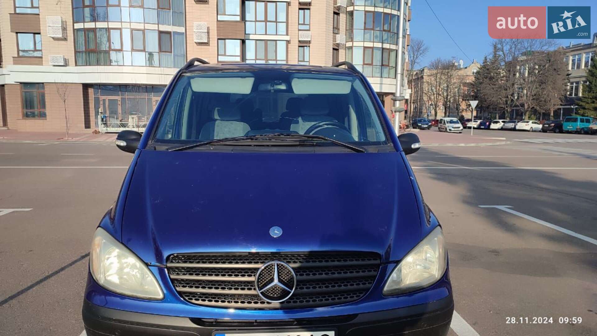 MERCEDES-BENZ VIANO 2004