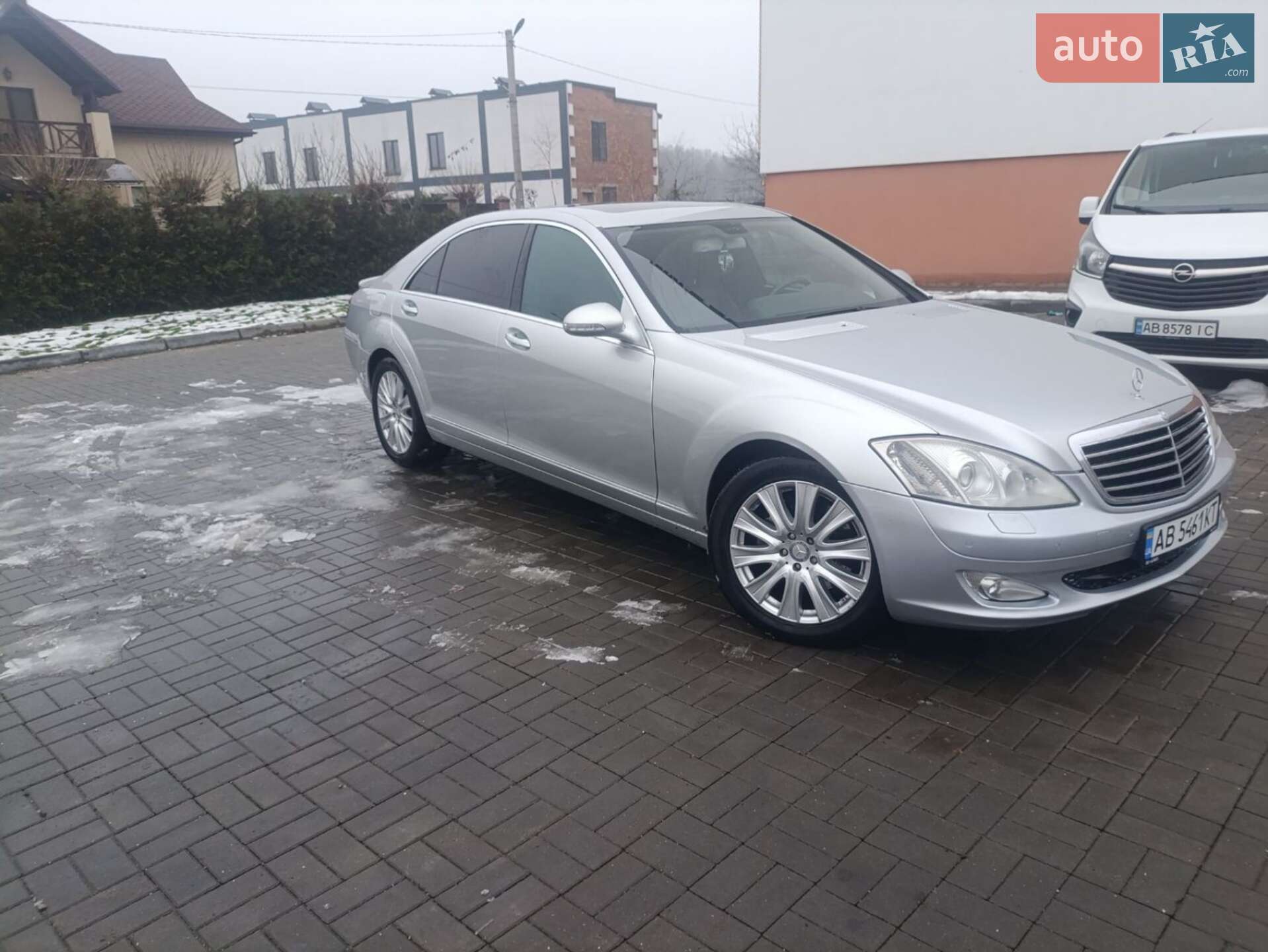 Mercedes-Benz S-Class 2007