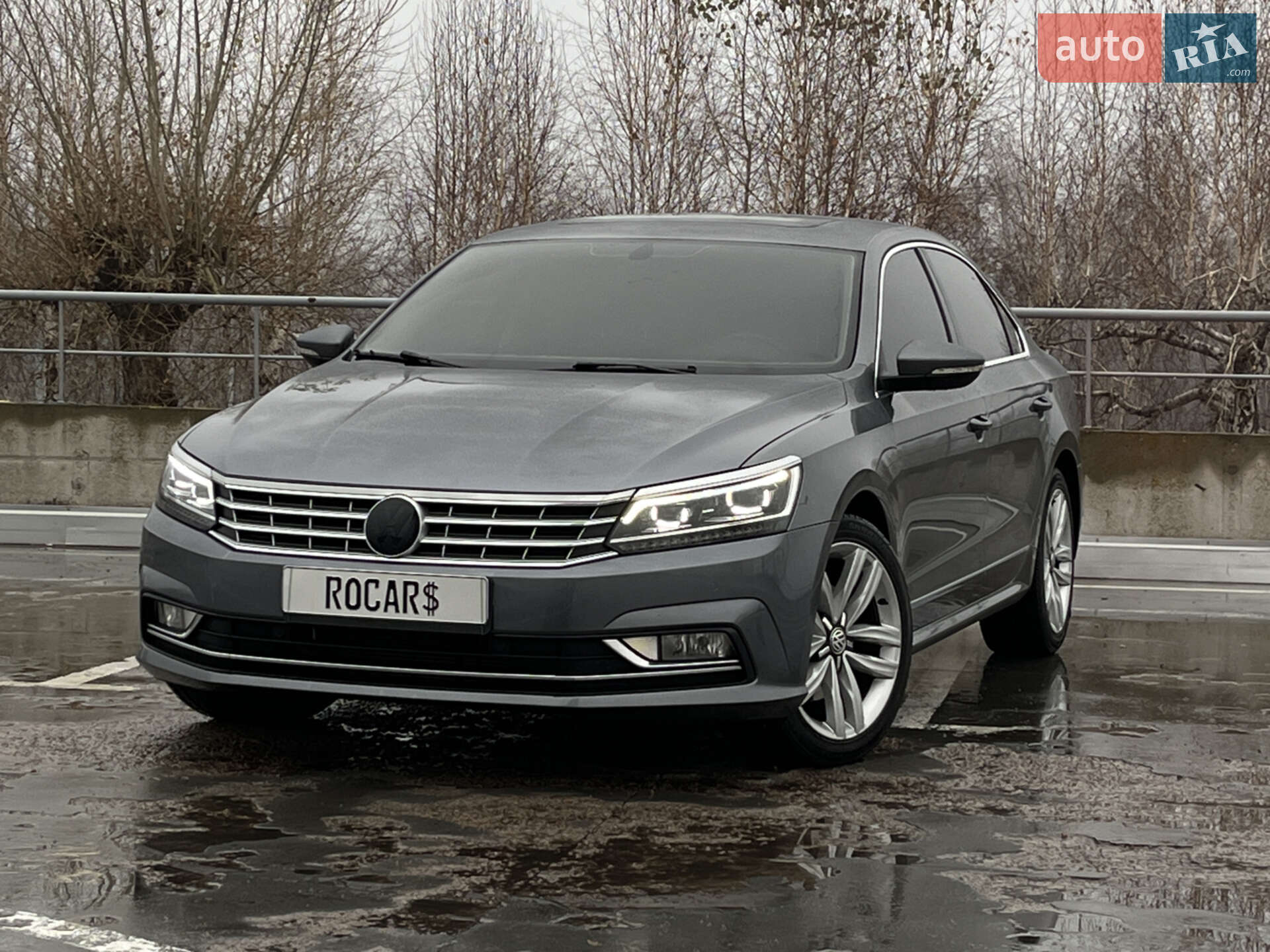 VOLKSWAGEN PASSAT 2016