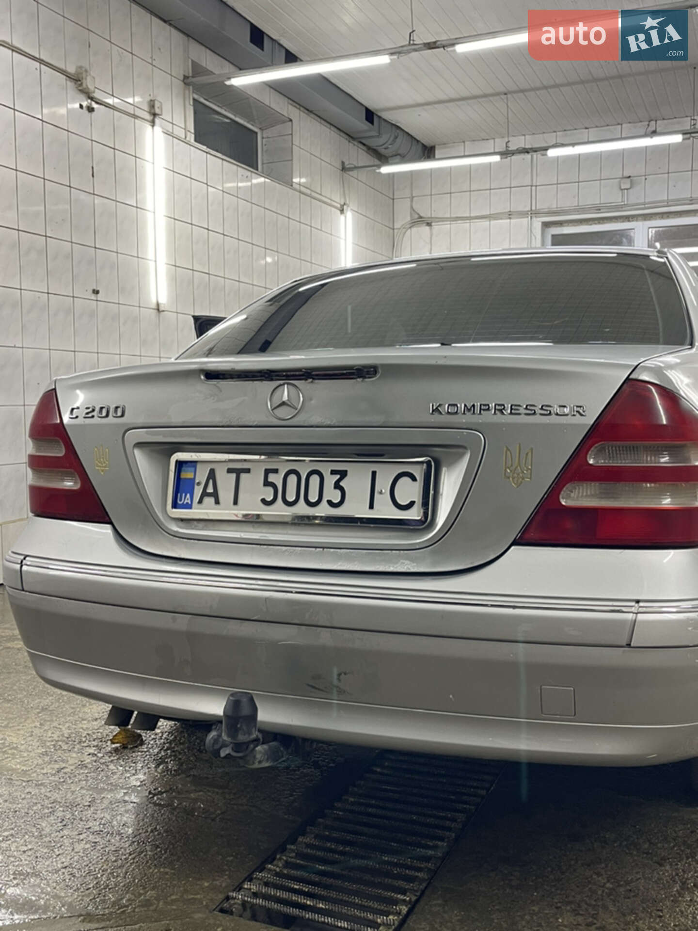 Головне фото звіту автомобіля MERCEDES-BENZ C 200 2000