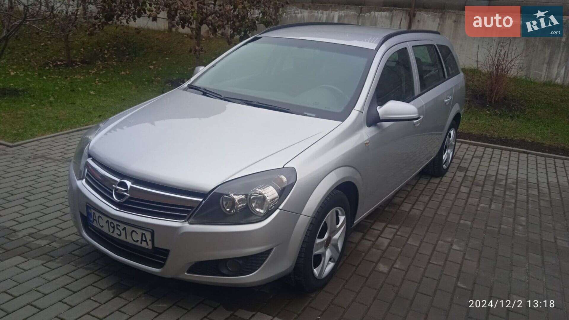 Головне фото звіту автомобіля OPEL ASTRA 2011