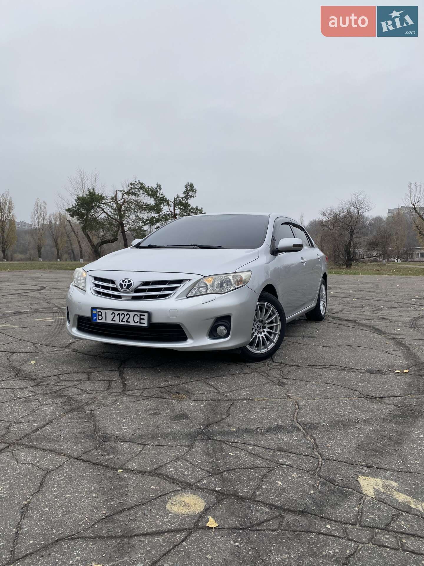 TOYOTA COROLLA 2012