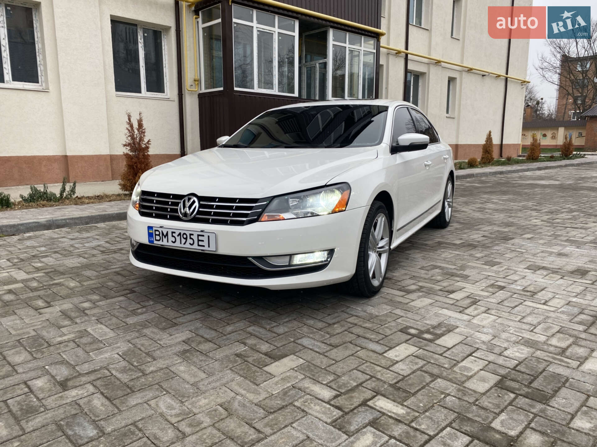 VOLKSWAGEN PASSAT 2013