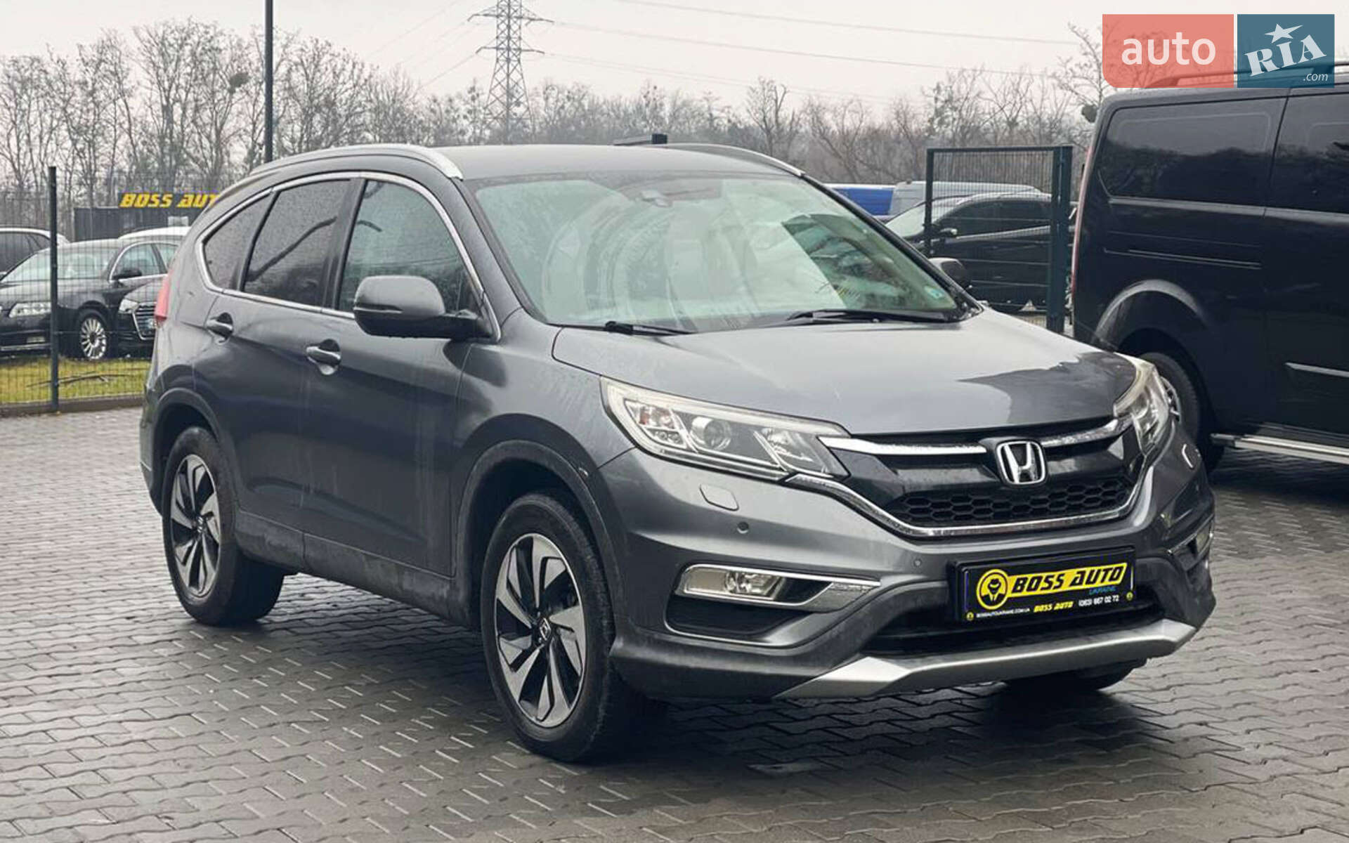 Головне фото звіту автомобіля HONDA CR-V 2015