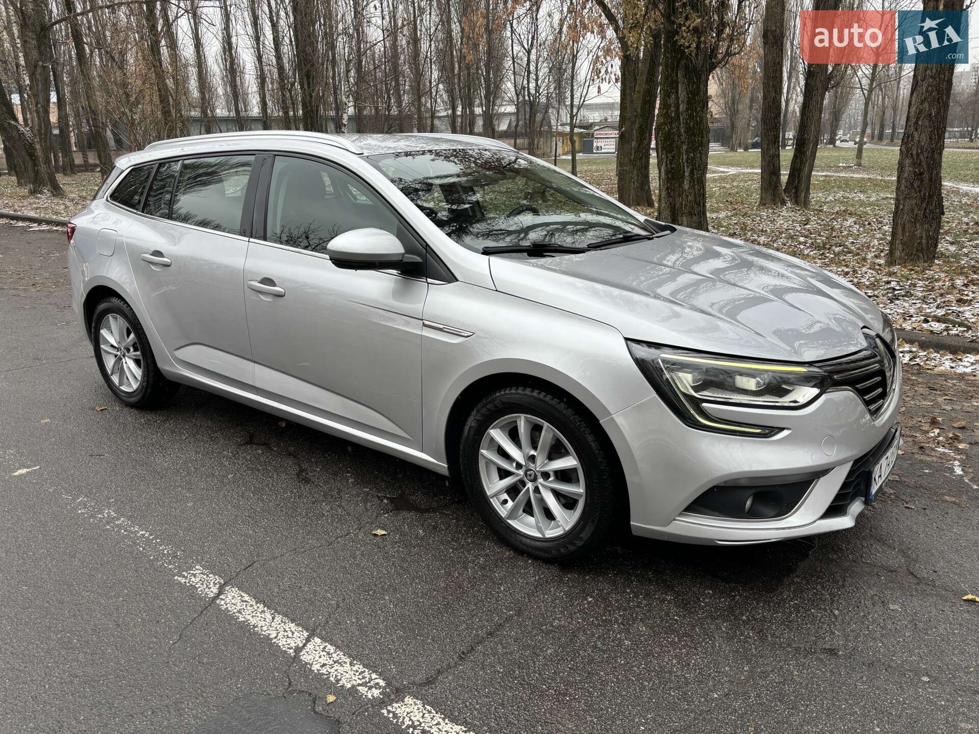 Головне фото звіту автомобіля RENAULT MEGANE 2017
