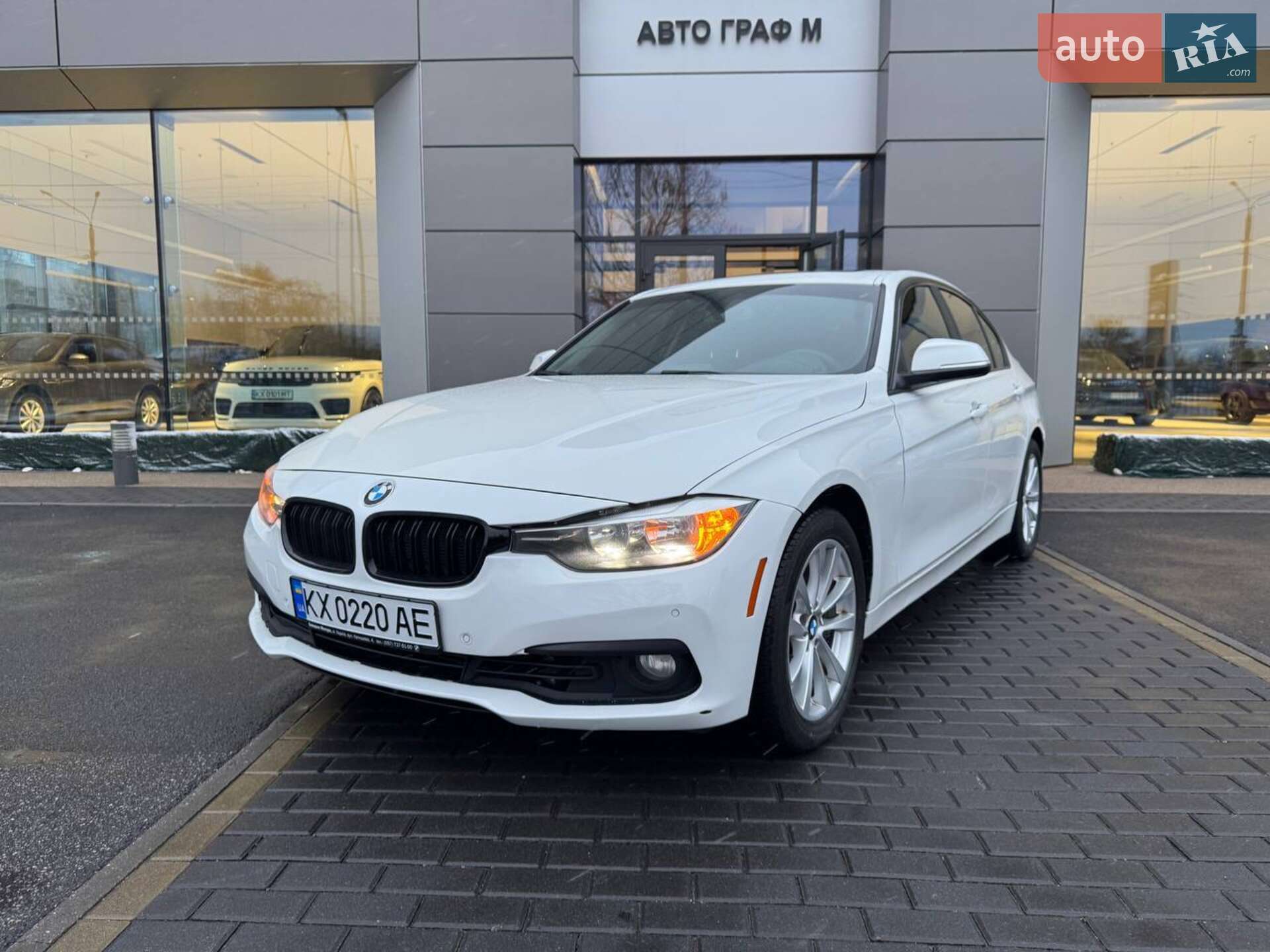 BMW 320I XDRIVE 2016