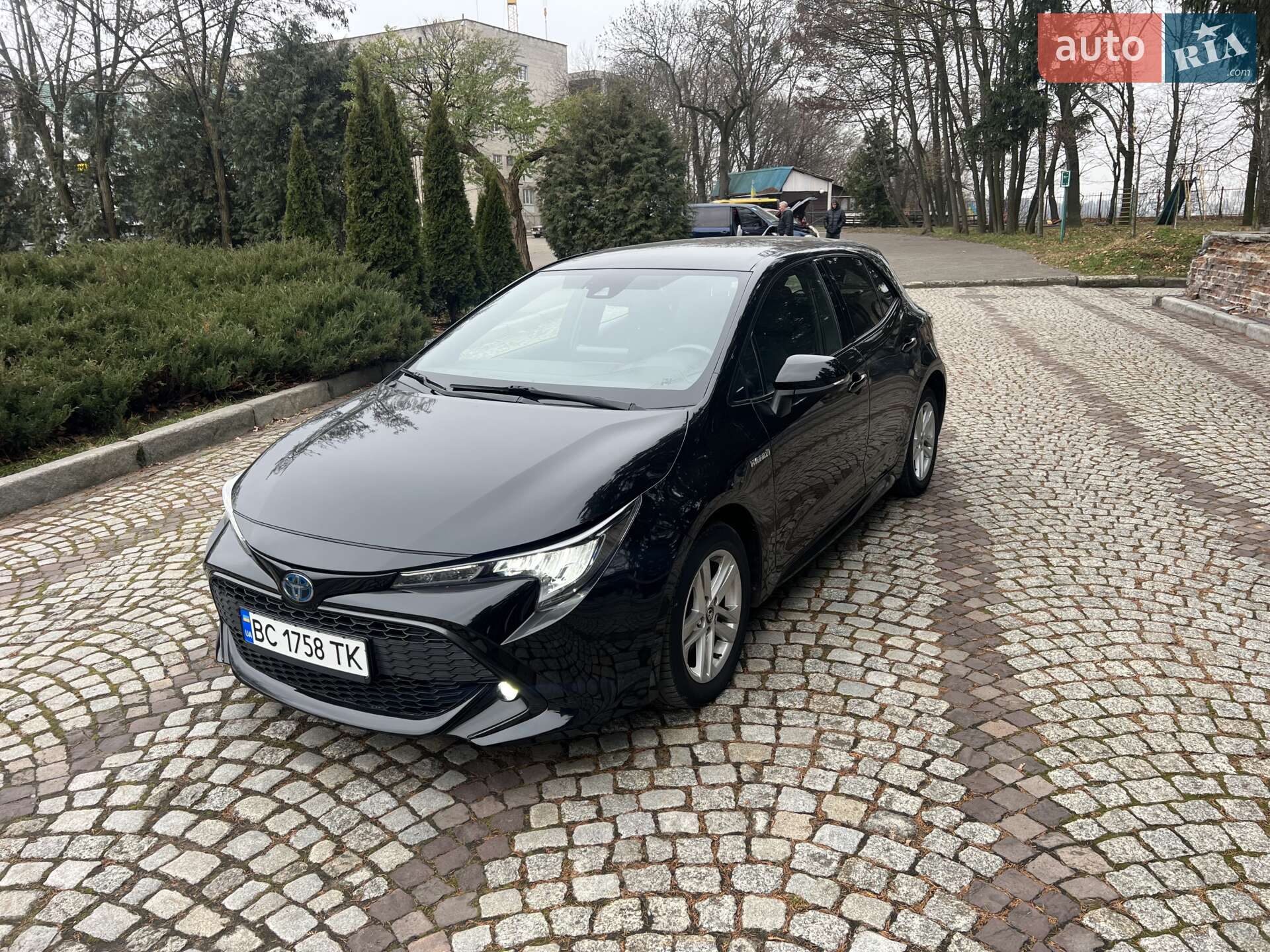 TOYOTA COROLLA 2019