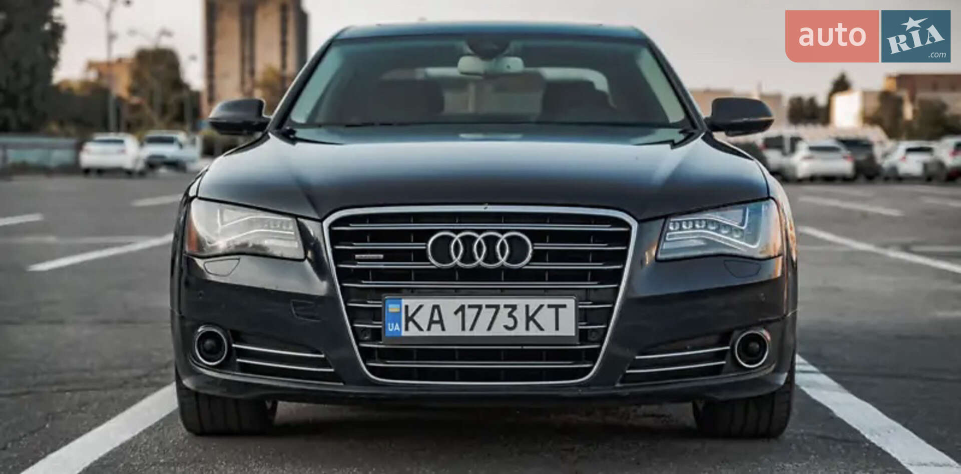 Головне фото звіту автомобіля AUDI A8 2011