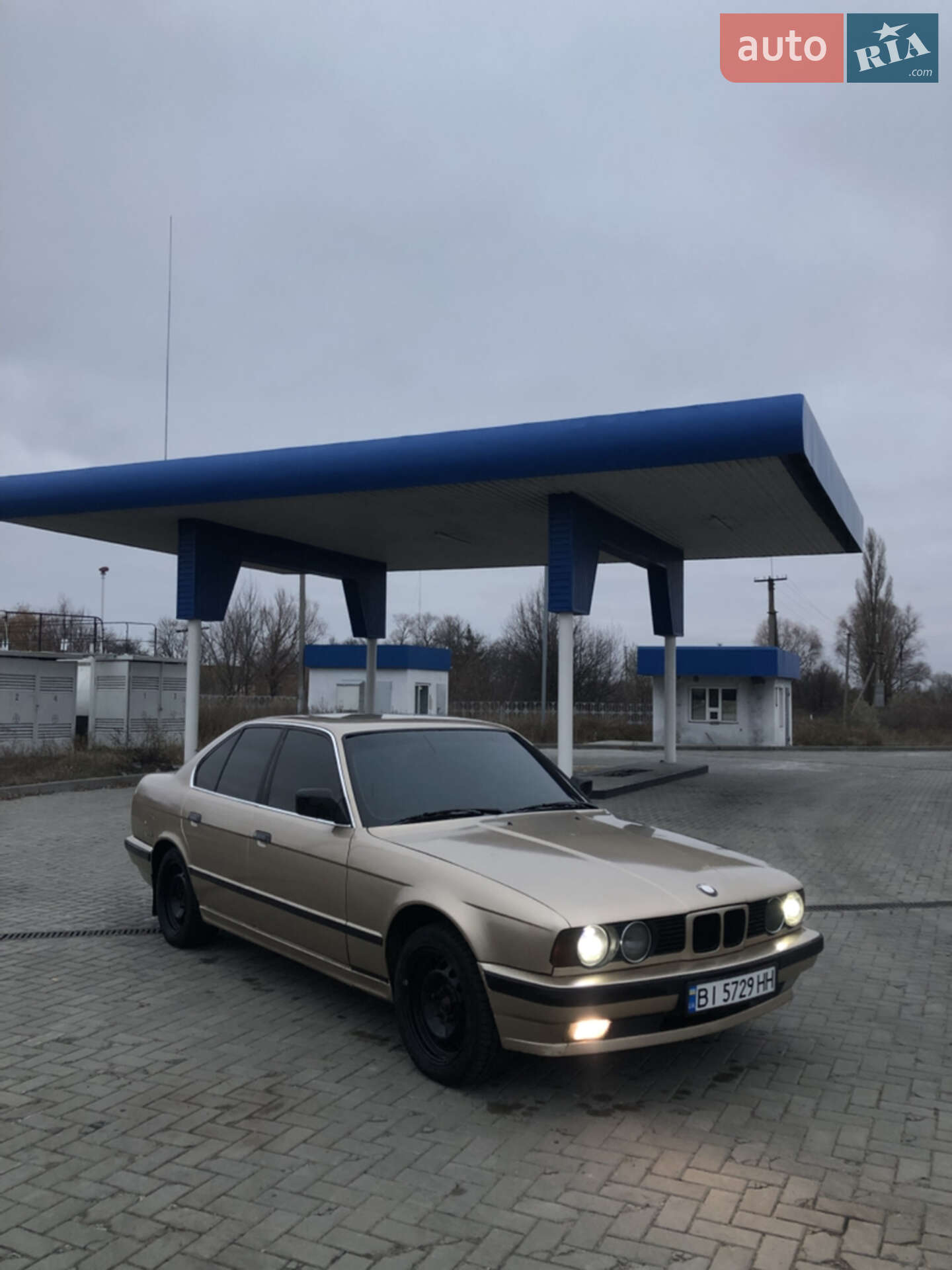BMW 524 1990