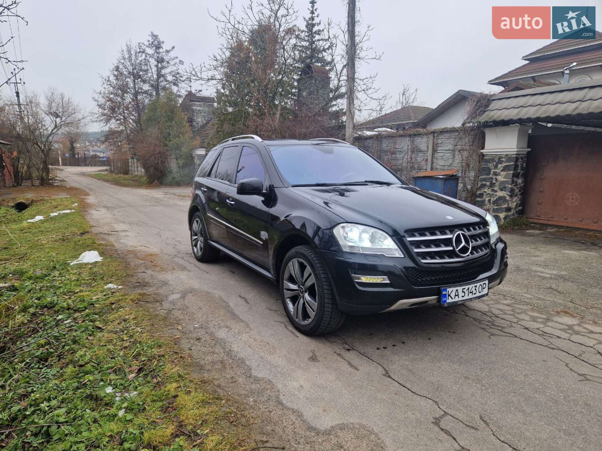 Головне фото звіту автомобіля MERCEDES-BENZ ML 350 2010
