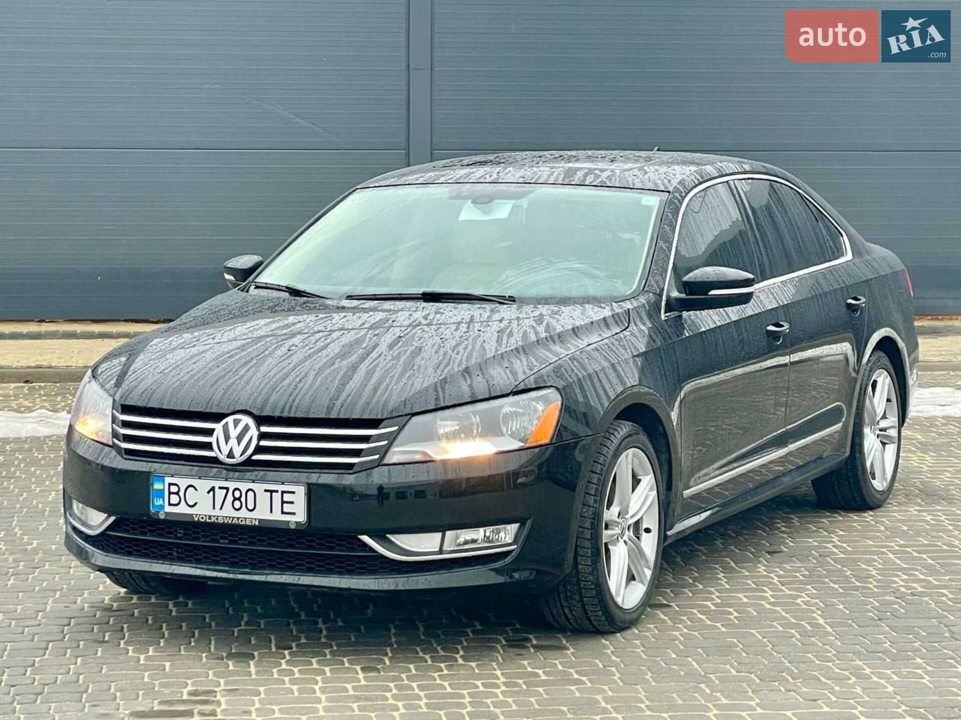 VOLKSWAGEN PASSAT 2015
