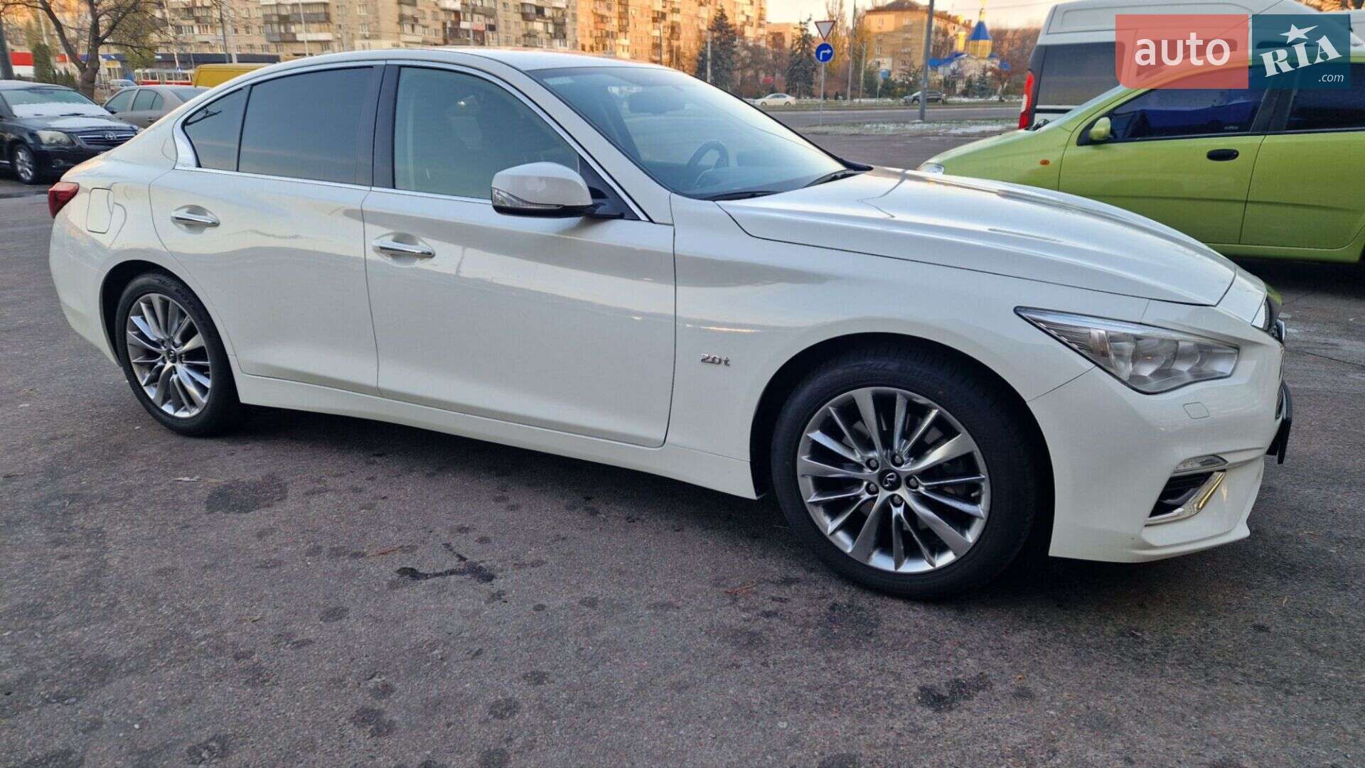 Головне фото звіту автомобіля INFINITI Q50 2018