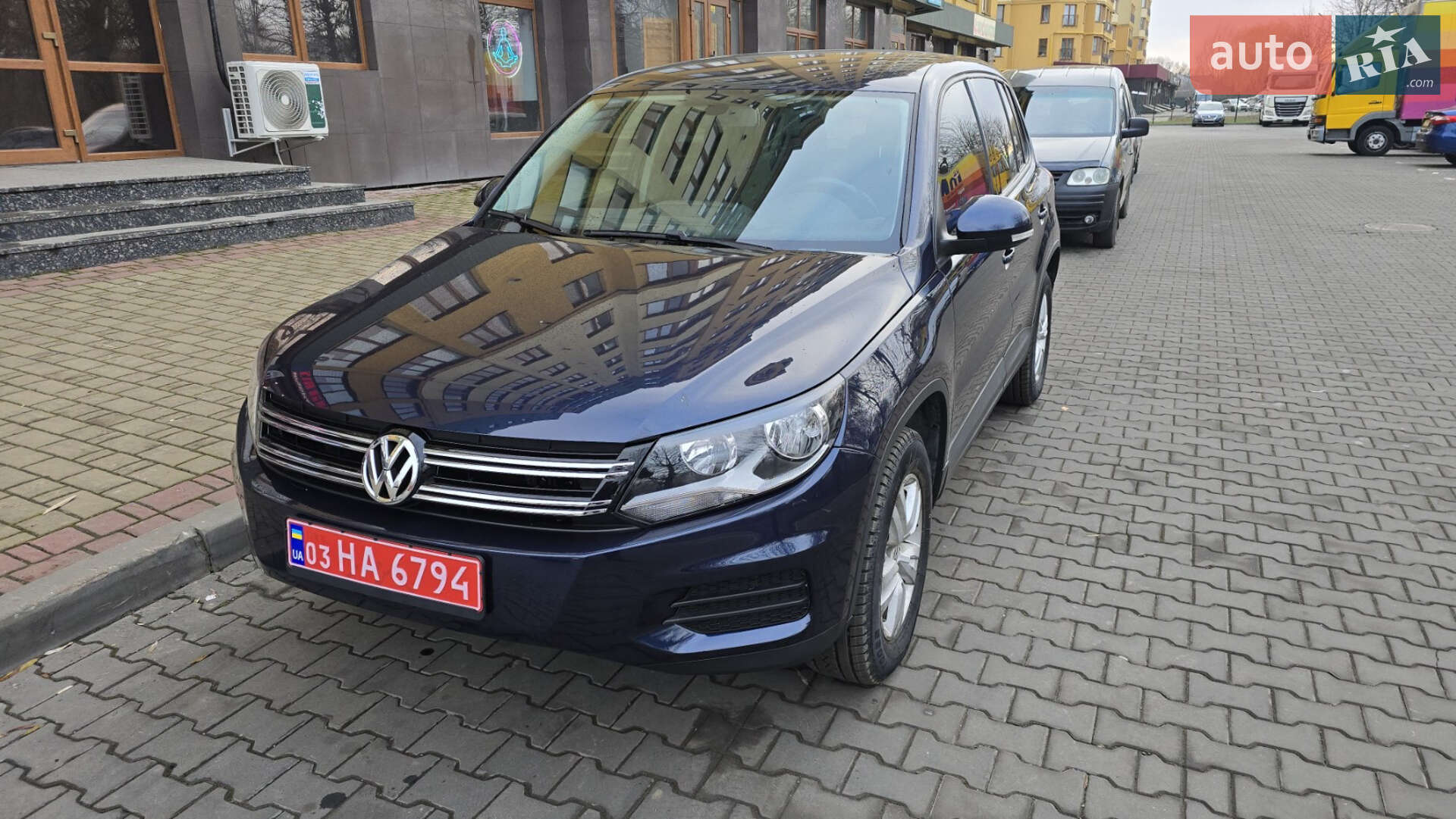 VOLKSWAGEN TIGUAN 2014