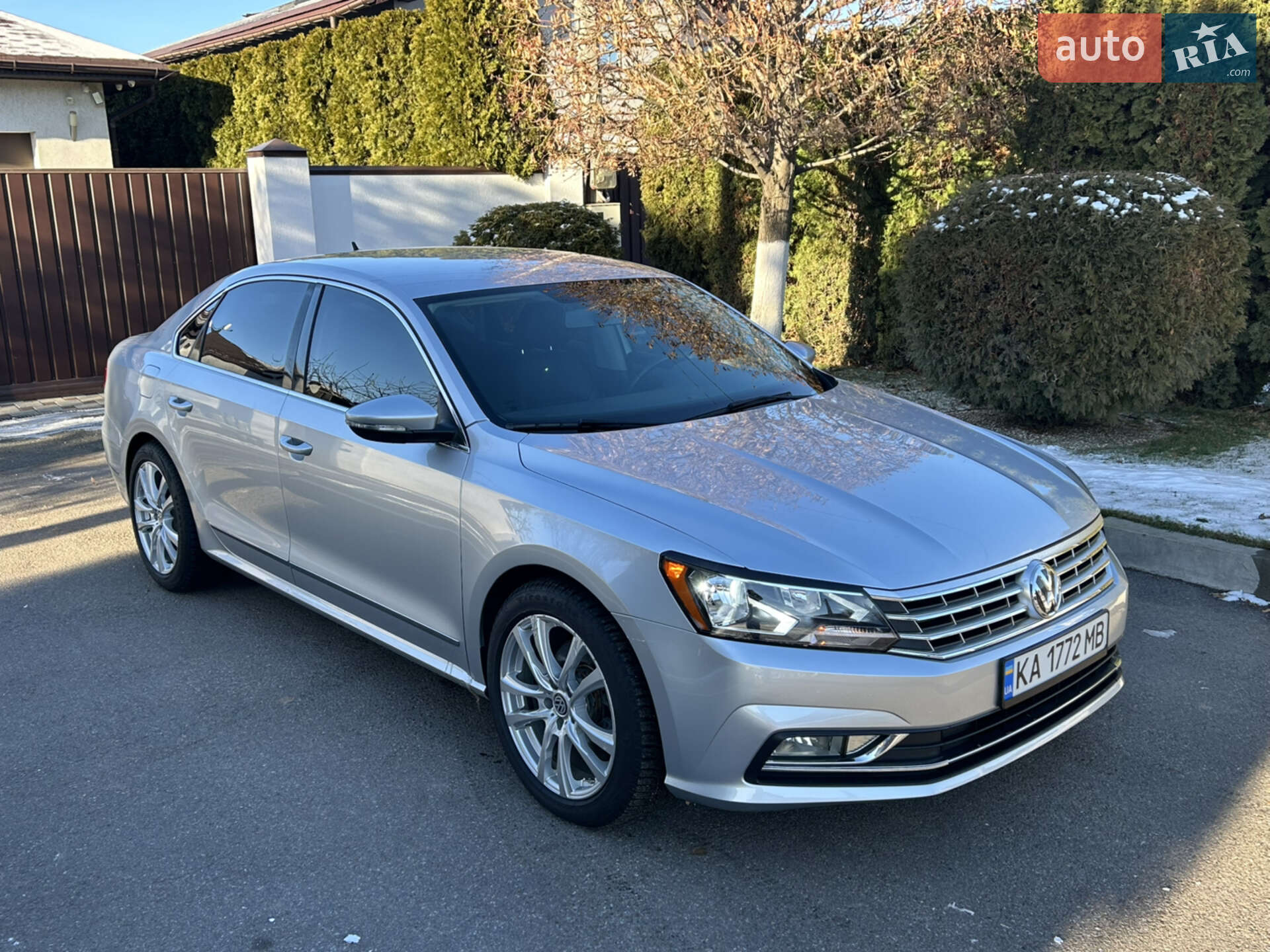 VOLKSWAGEN PASSAT 2016