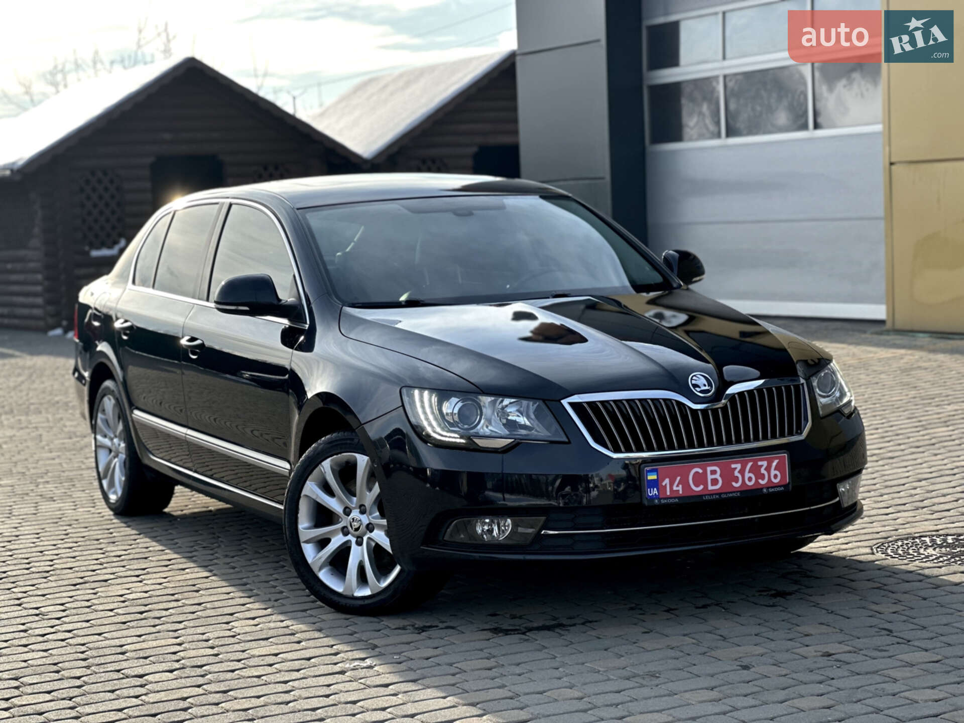 SKODA SUPERB 2014