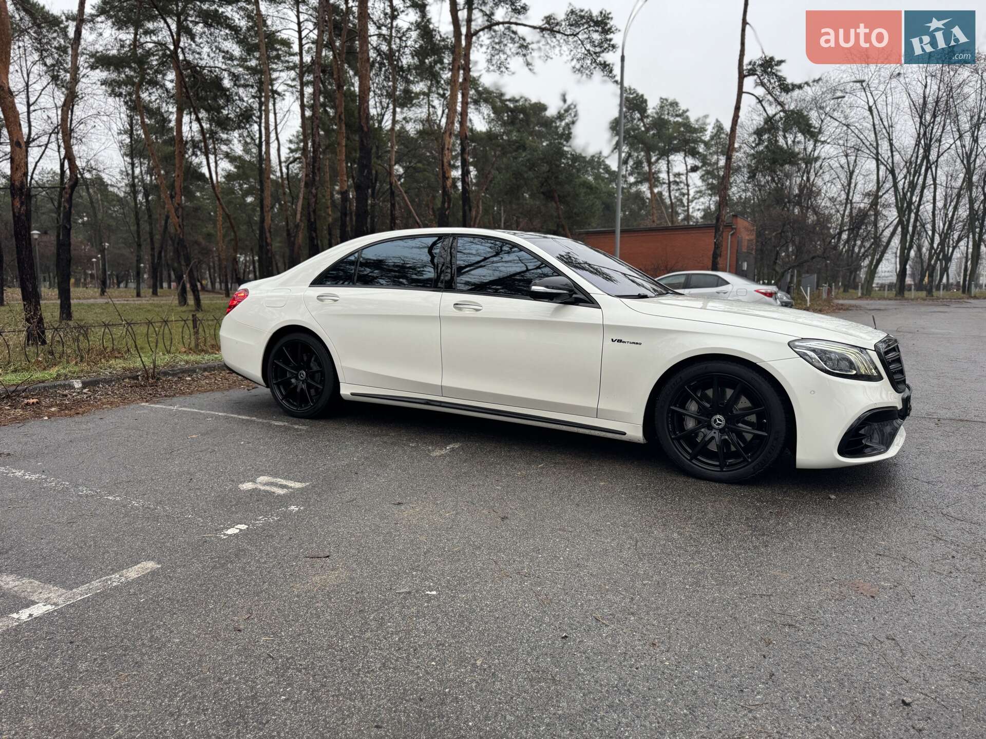 MERCEDES-BENZ S 560 2020