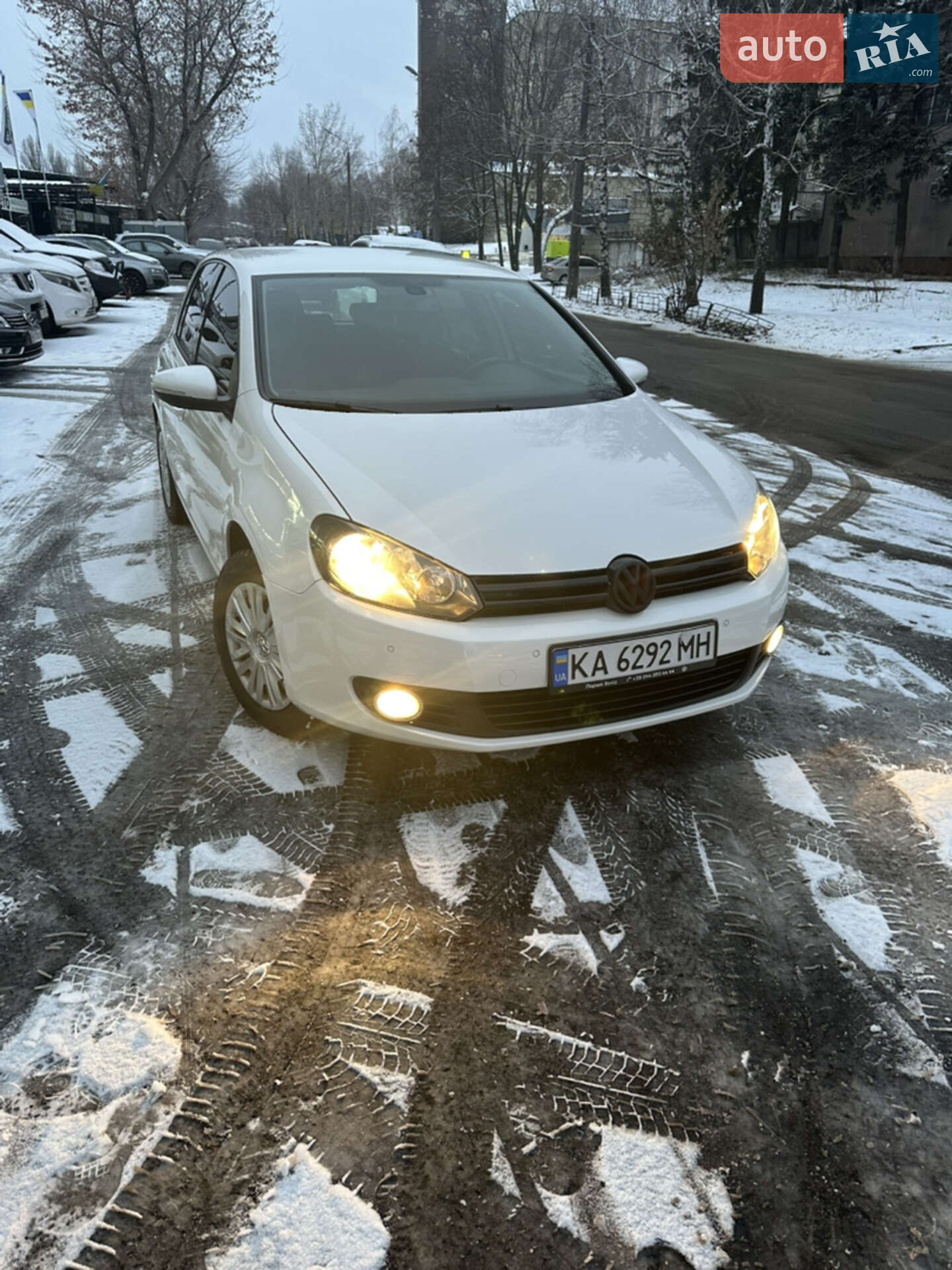 VOLKSWAGEN GOLF 2012
