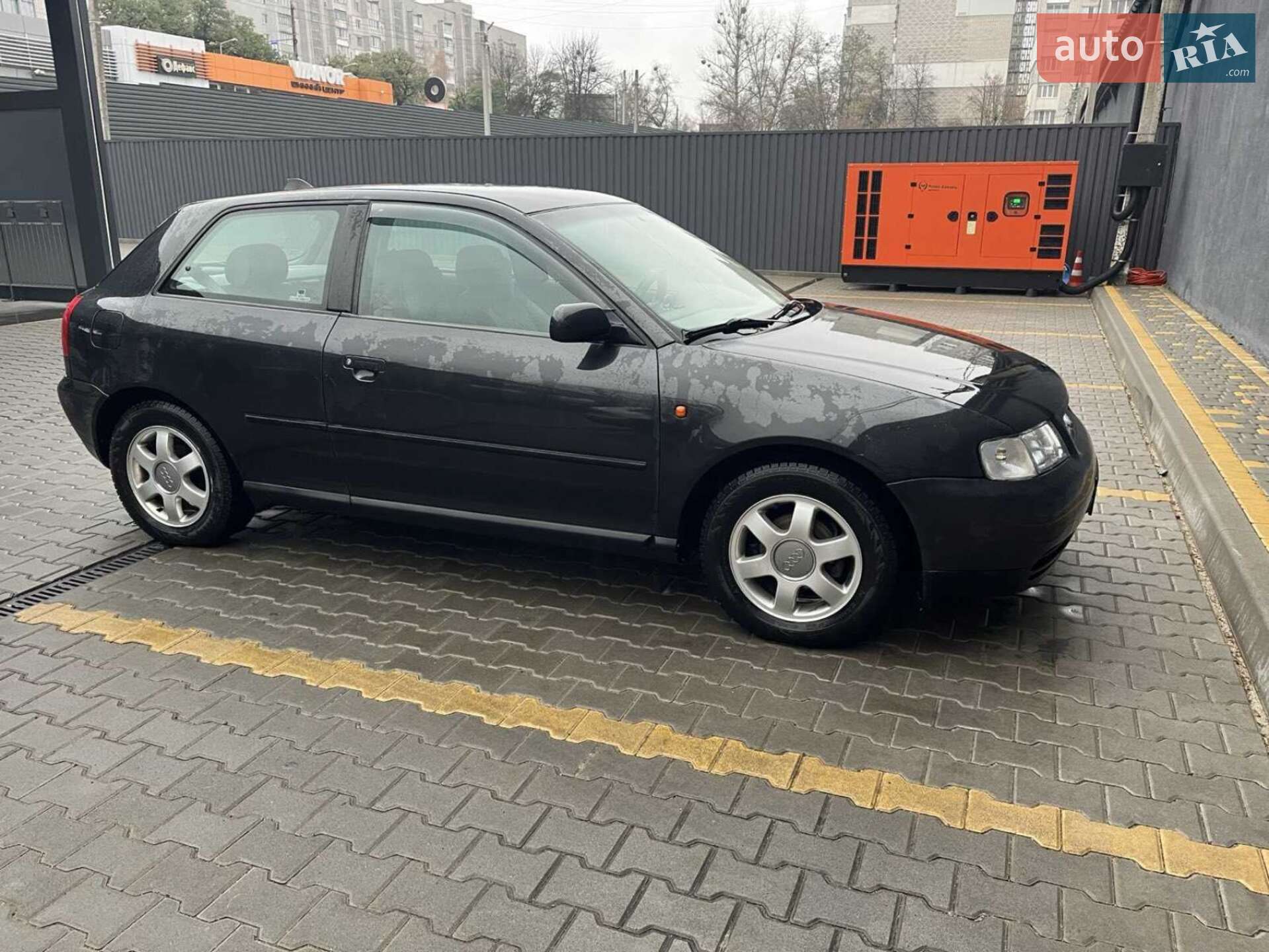 Головне фото звіту автомобіля AUDI A3 1998