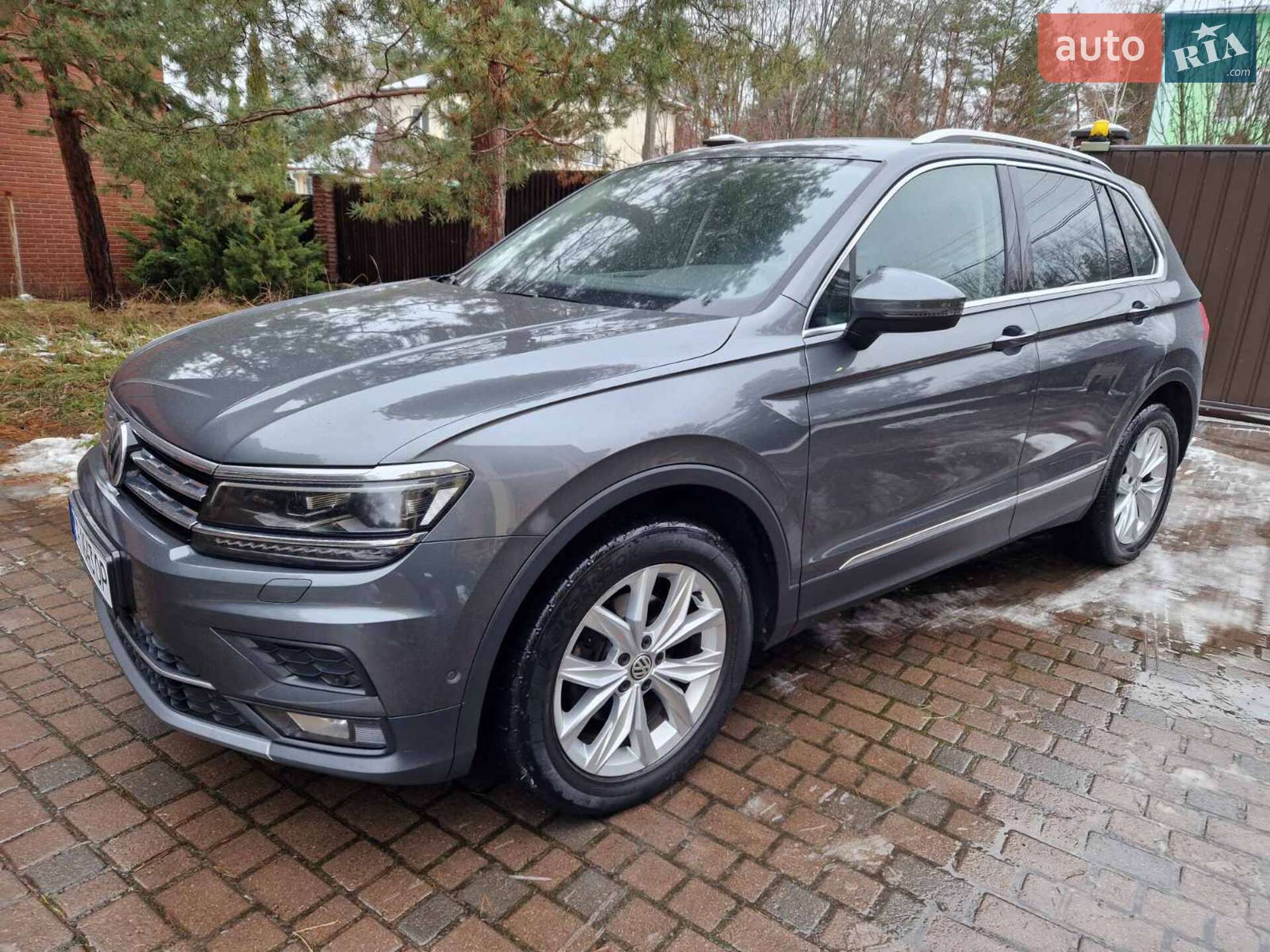 VOLKSWAGEN TIGUAN 2018