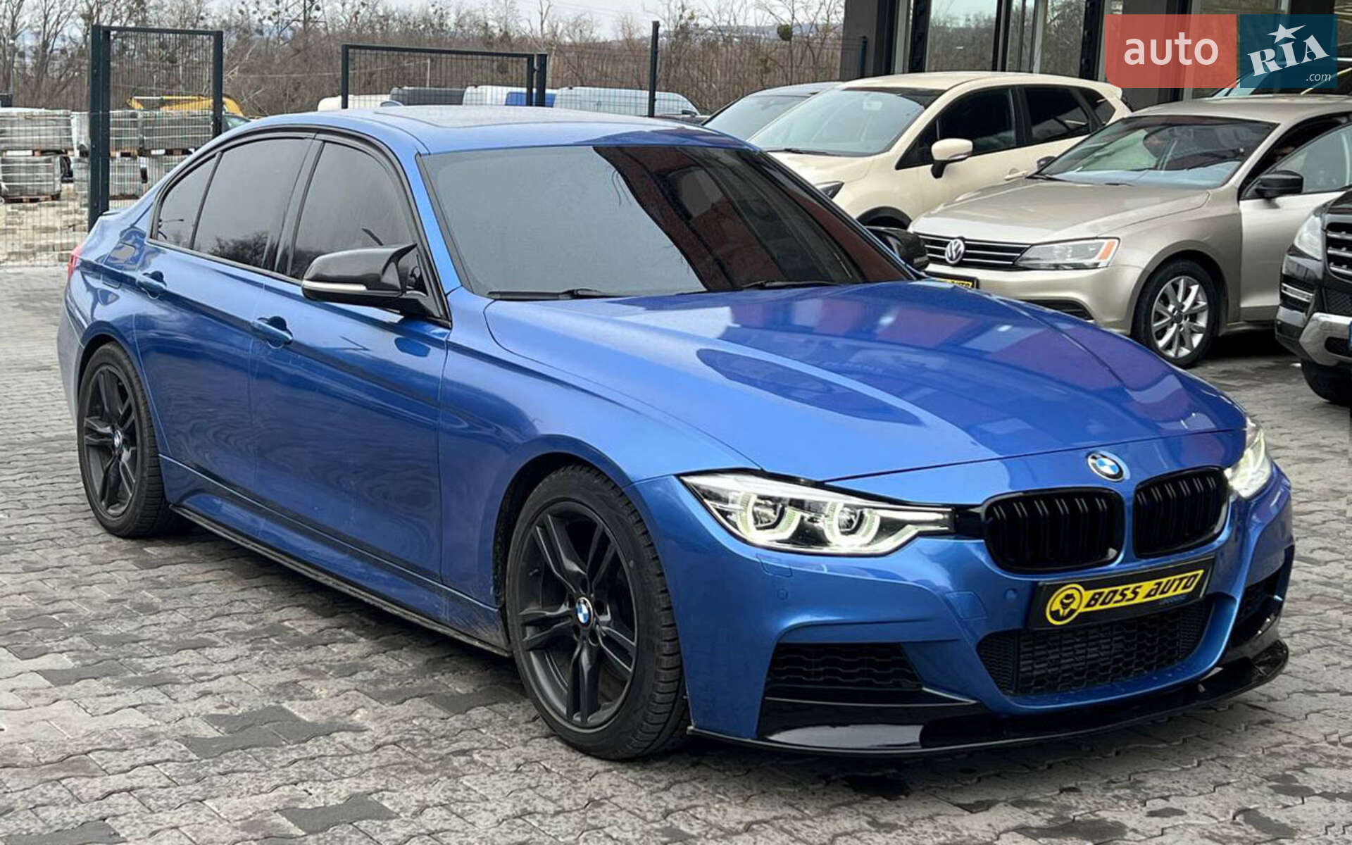 BMW 328I