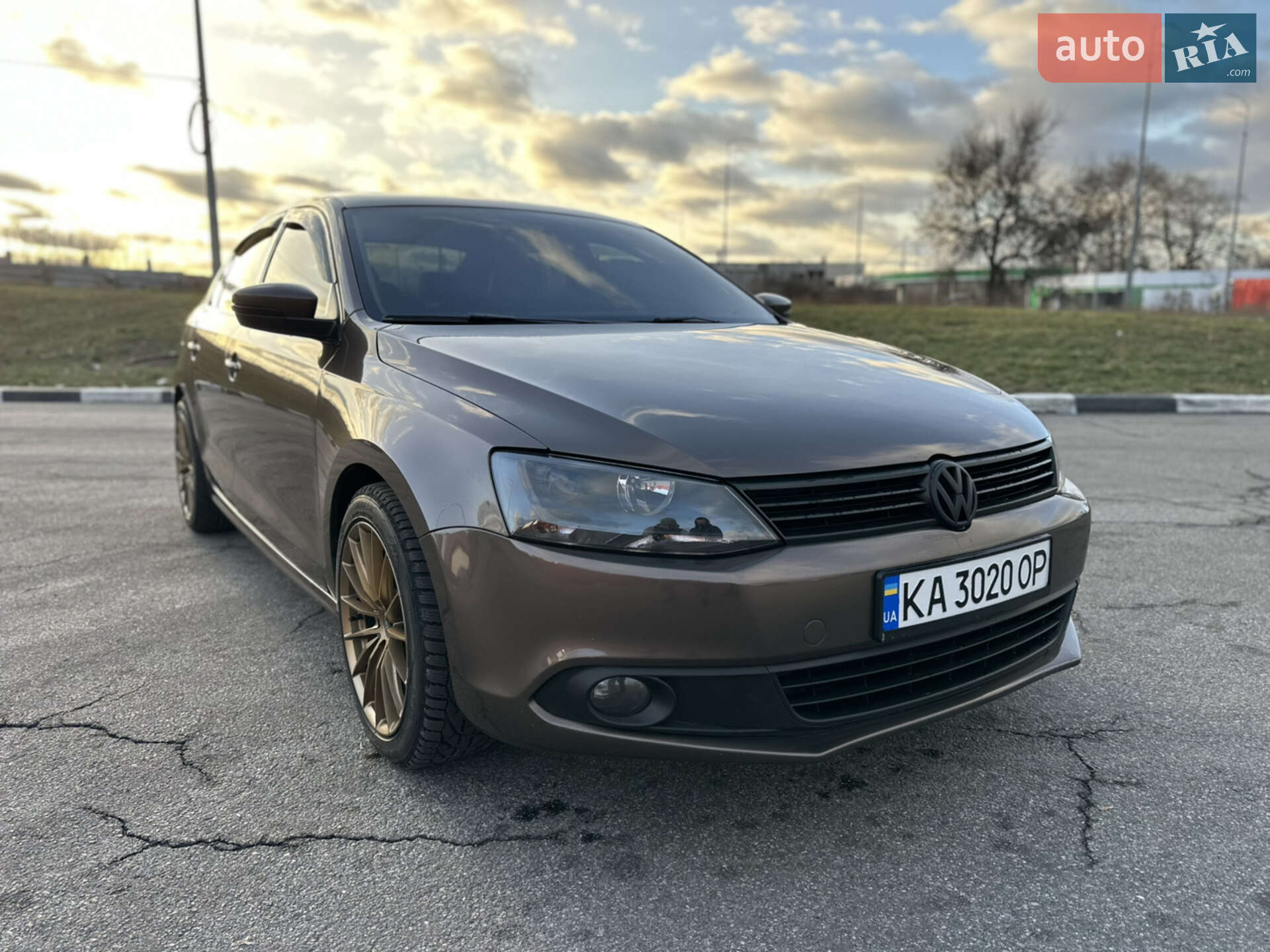 VOLKSWAGEN JETTA 2010