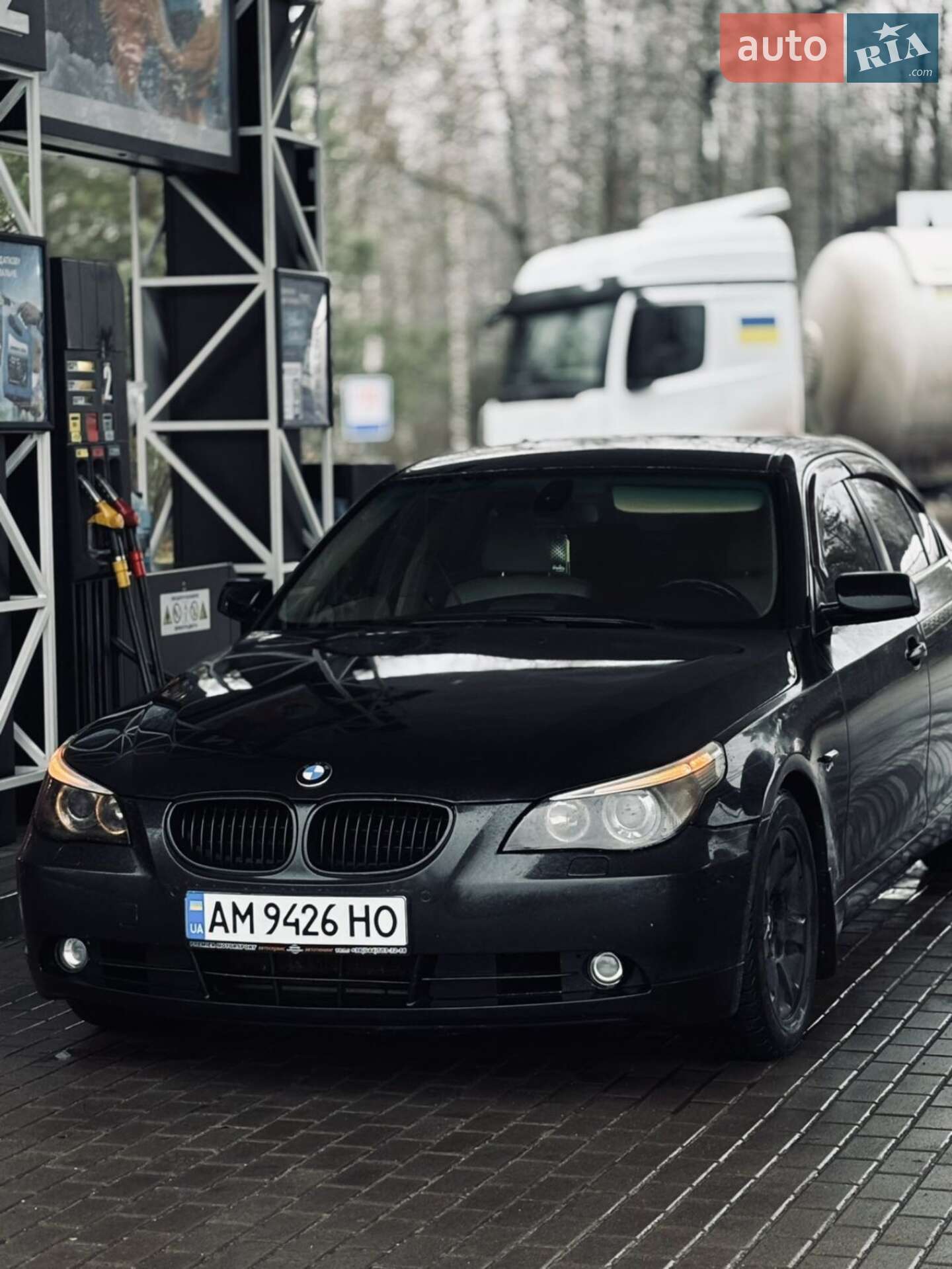 BMW 5 Series 2004