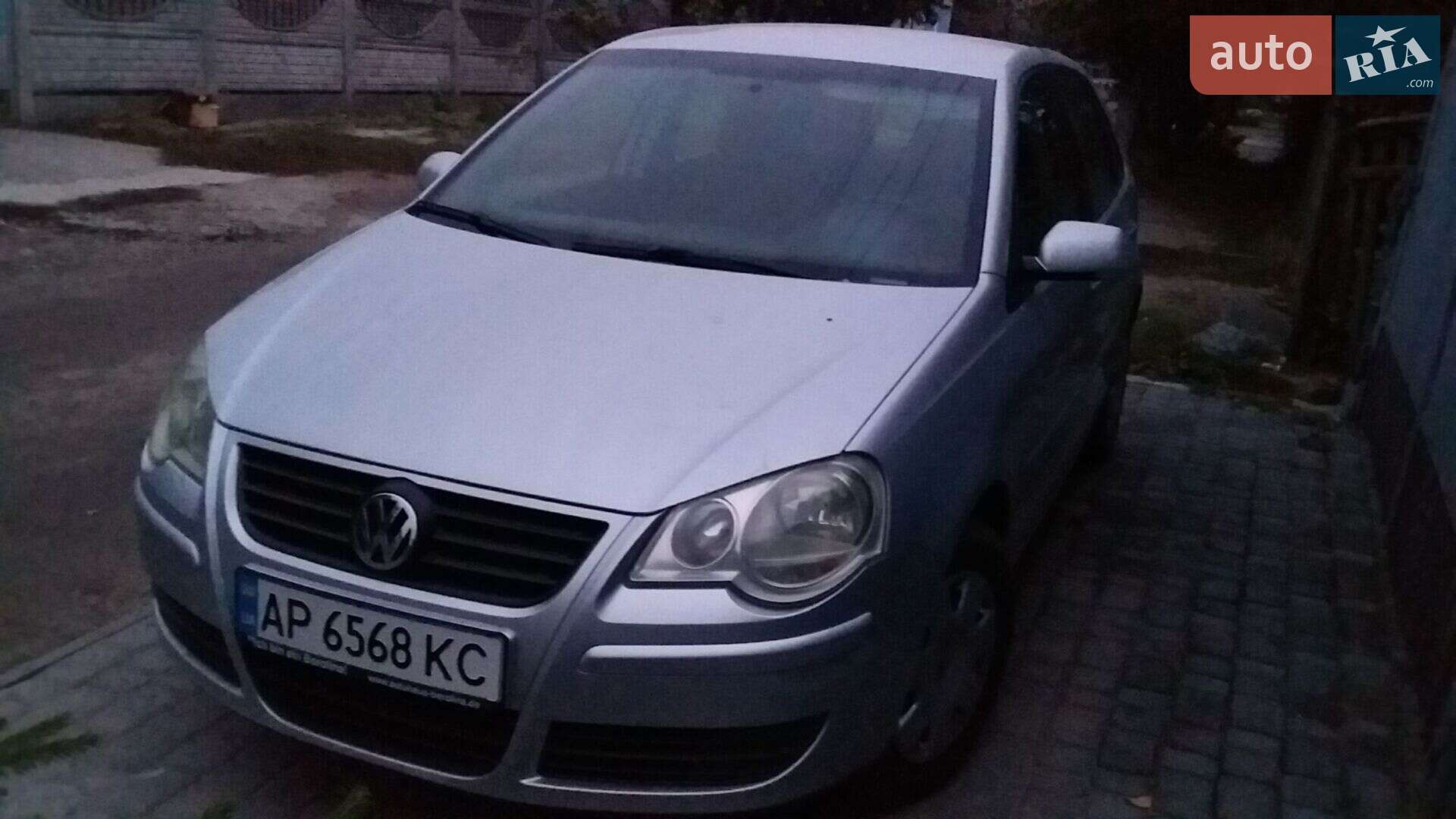 VOLKSWAGEN POLO 2005