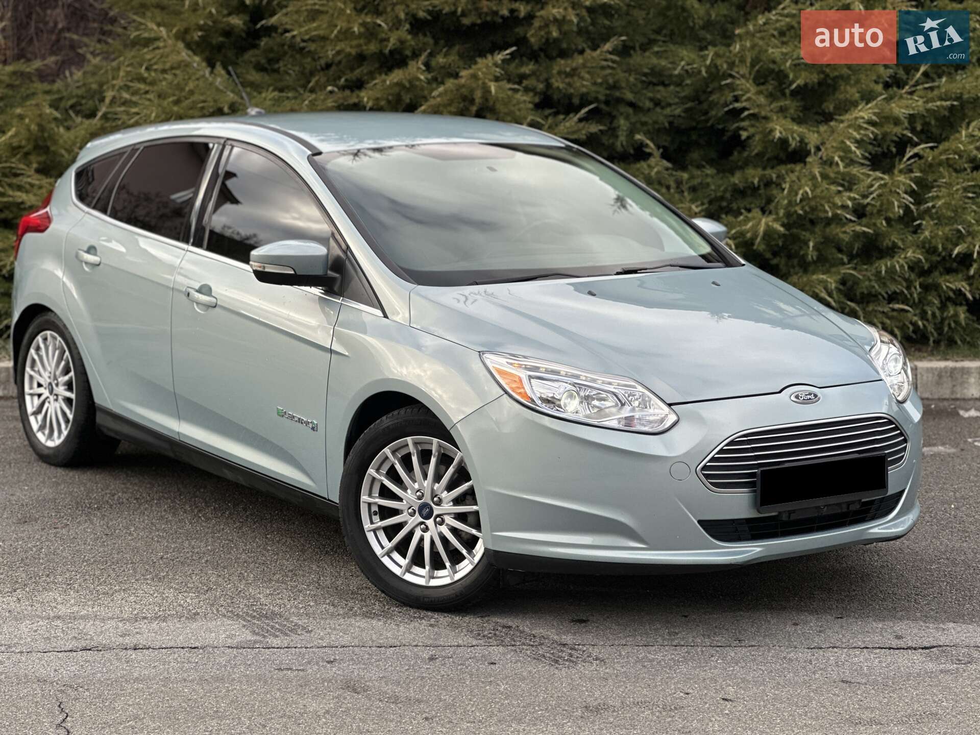 Головне фото звіту автомобіля FORD FOCUS 2014
