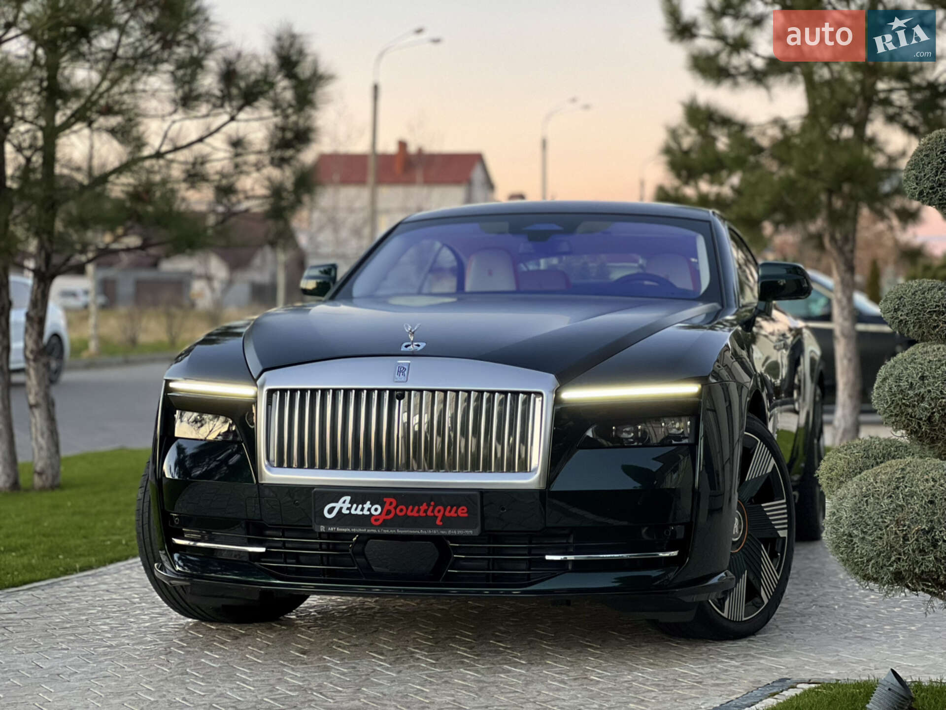 ROLLS-ROYCE SPECTRE 2024