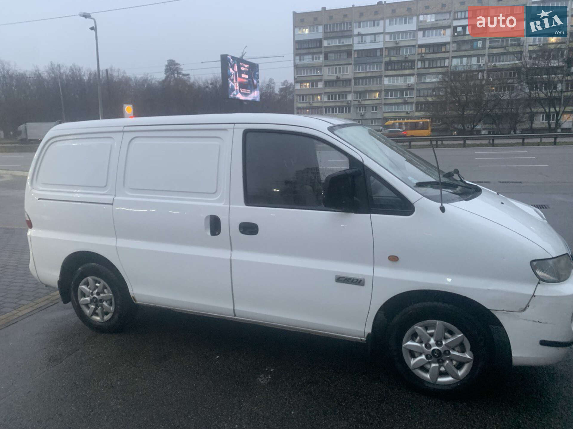 HYUNDAI H-1 2007