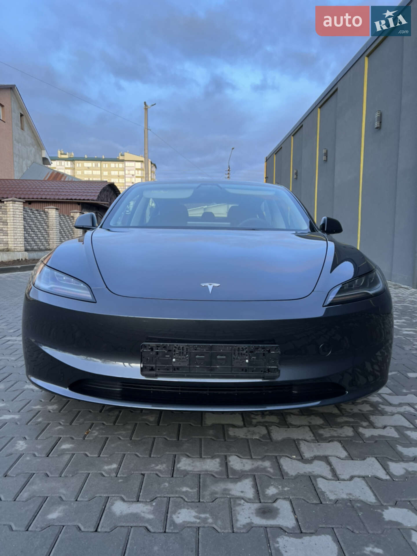 Tesla Model 3 2023