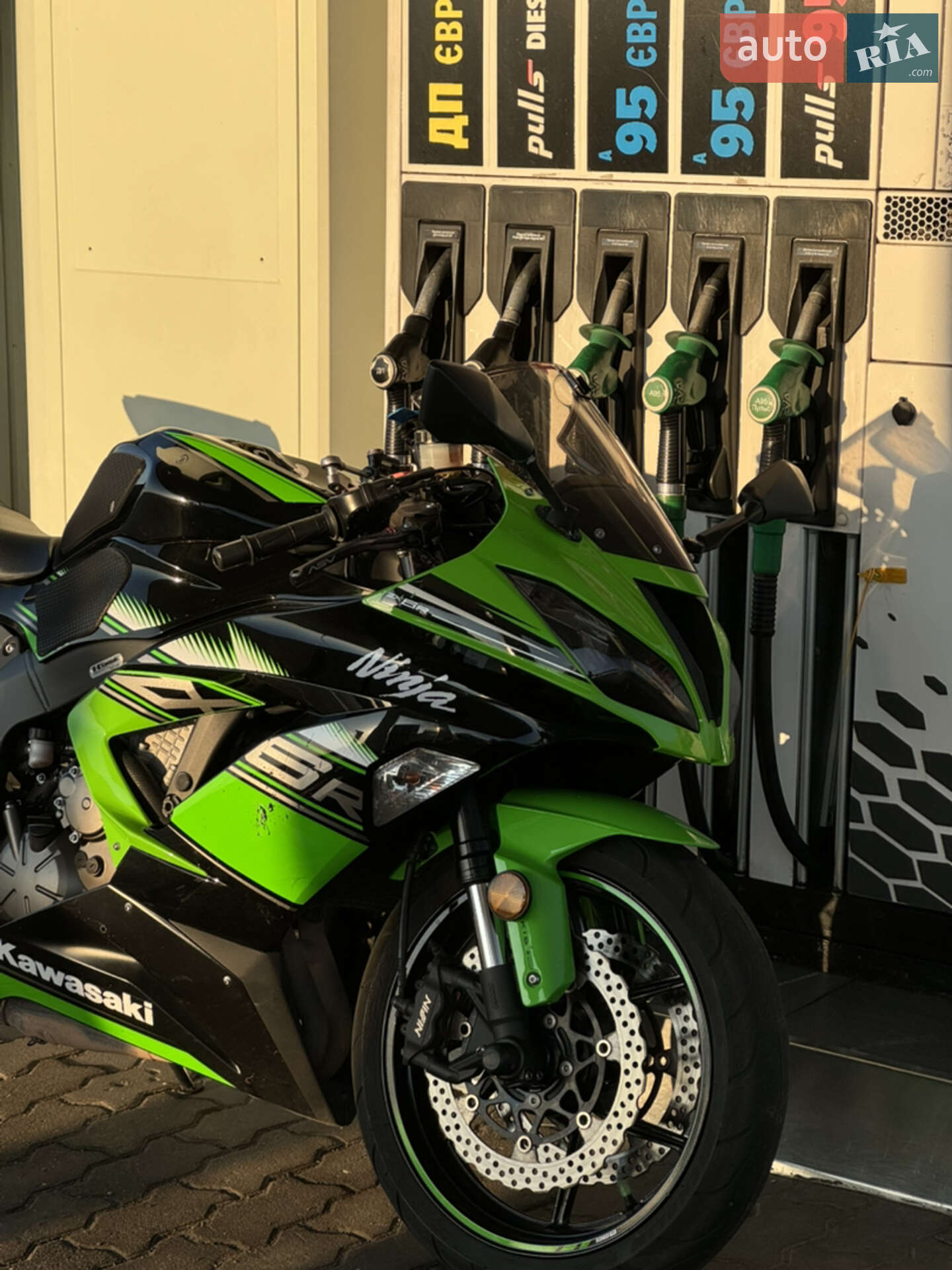 KAWASAKI ZX 636 2015