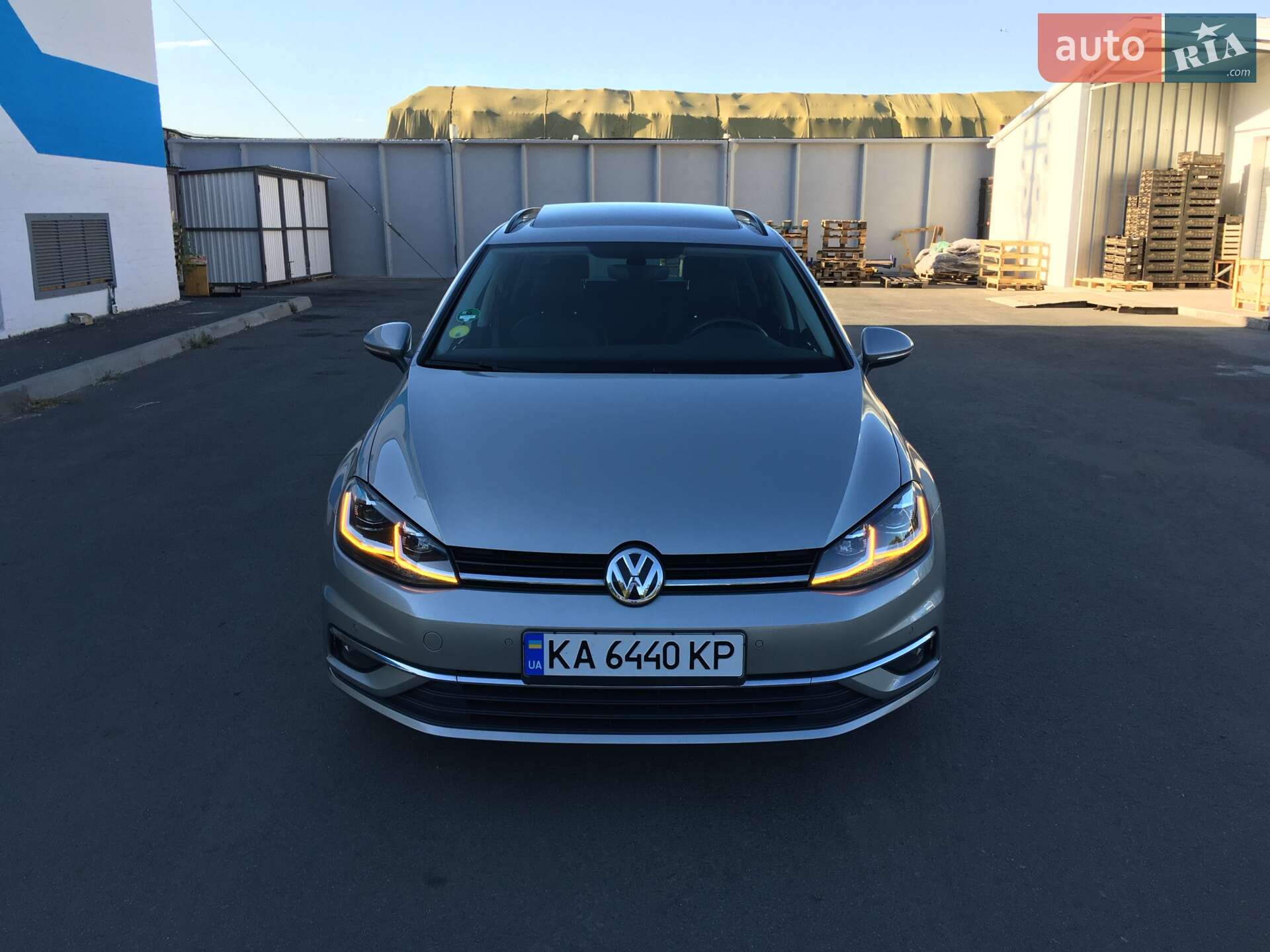 VOLKSWAGEN GOLF 2017